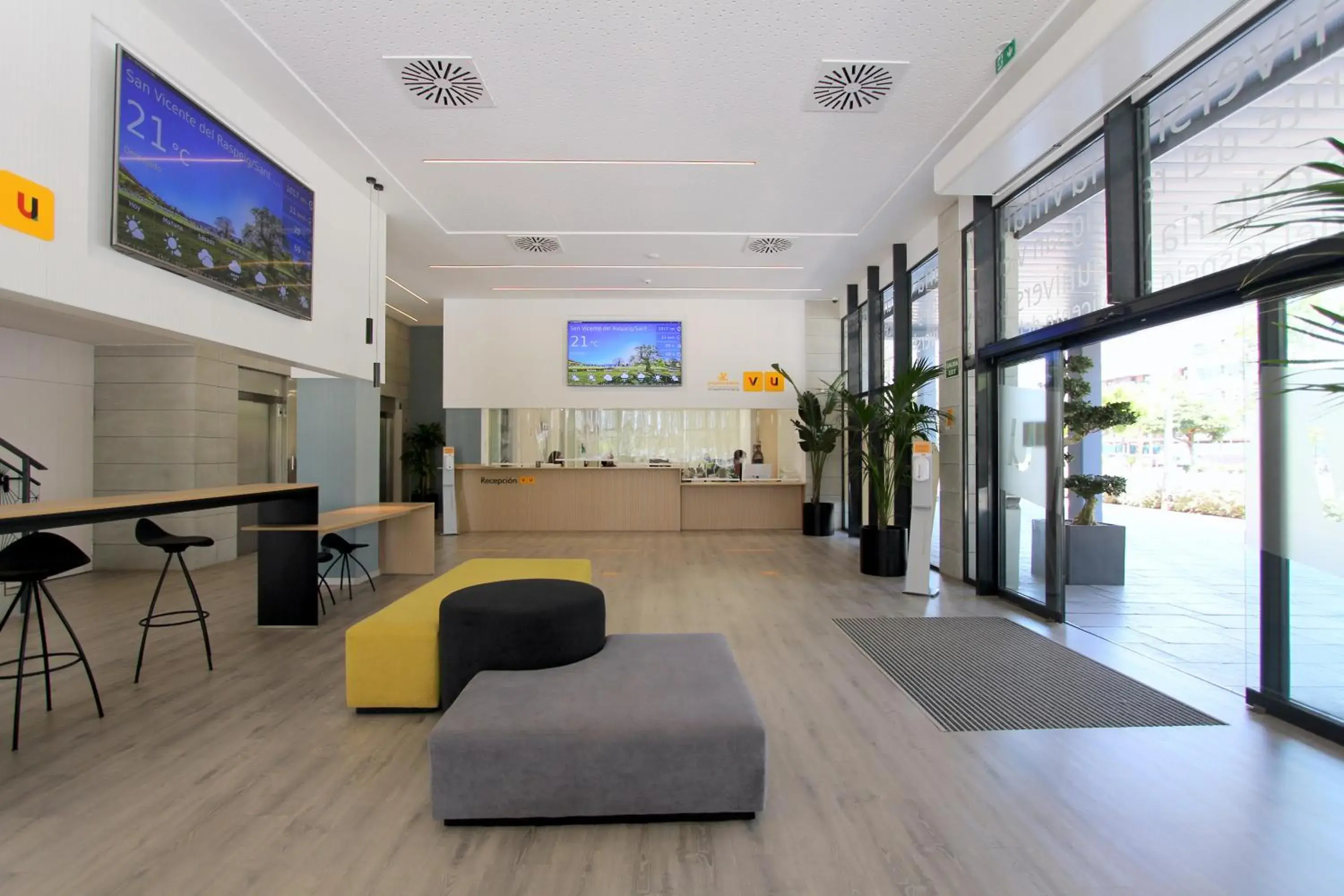 Lobby or reception in Villa Alojamiento y Congresos - Villa Universitaria Lobby or reception in Villa Alojamiento y Congresos - Villa Universitaria