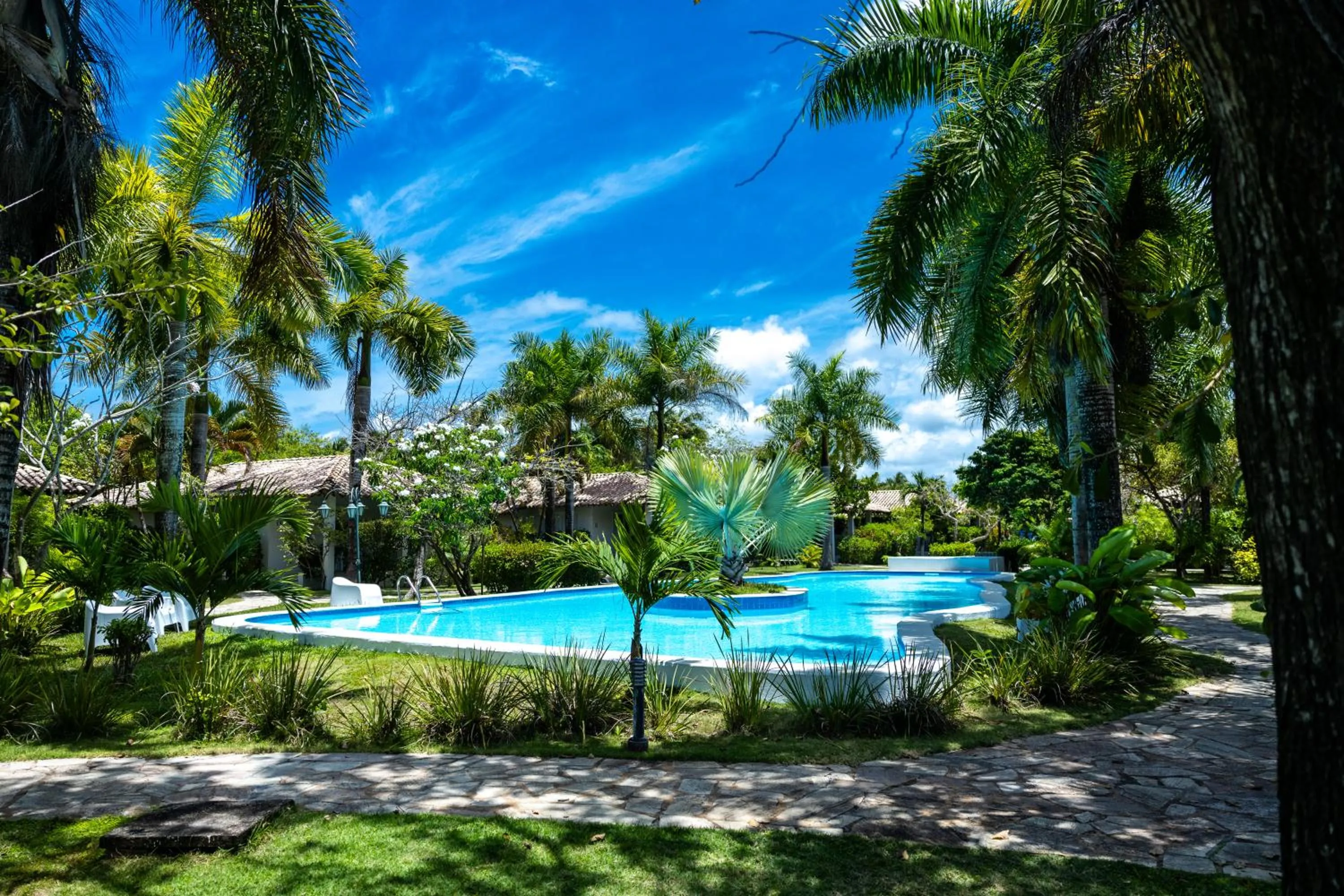 Swimming pool in Pousada Aldeia Beijupirá