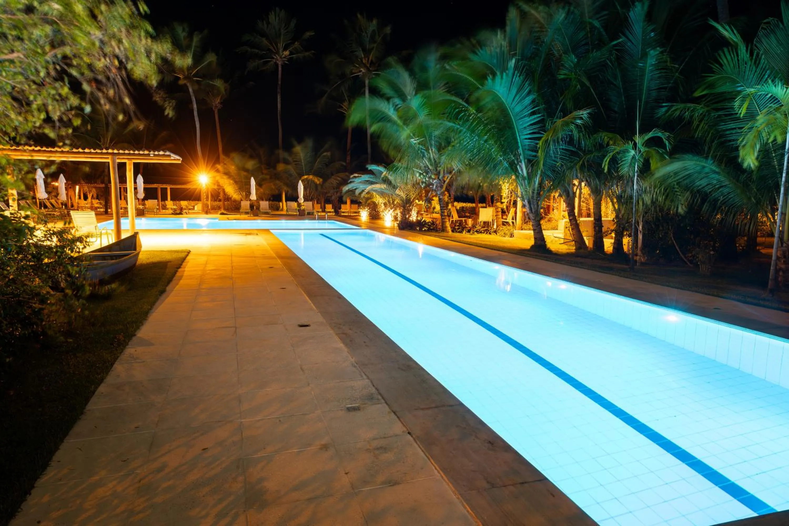 Swimming pool in Pousada Aldeia Beijupirá