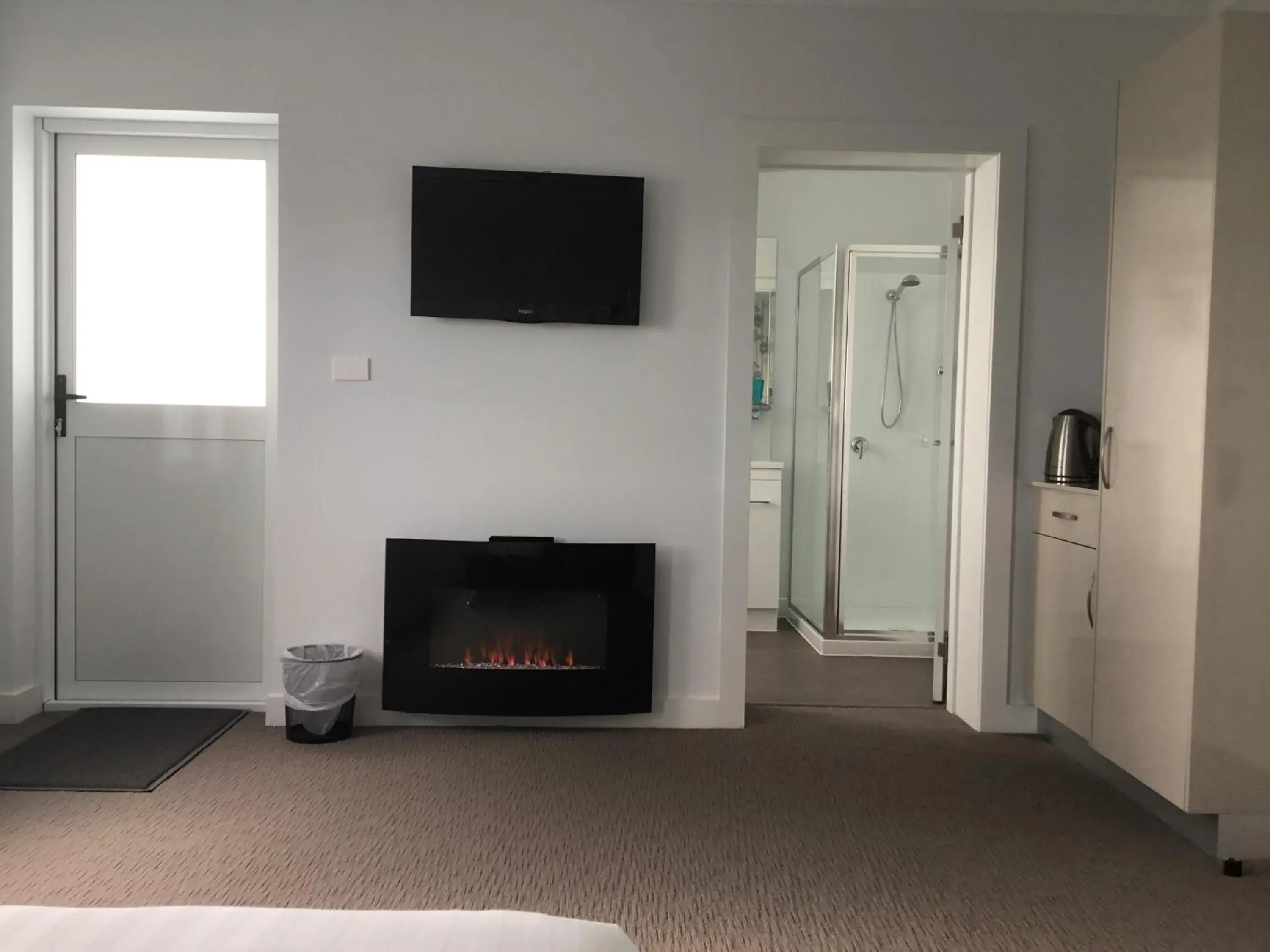 Deluxe Double or Twin Room with Balcony in Beach Hotel Deluxe Double or Twin Room with Balcony in Beach Hotel