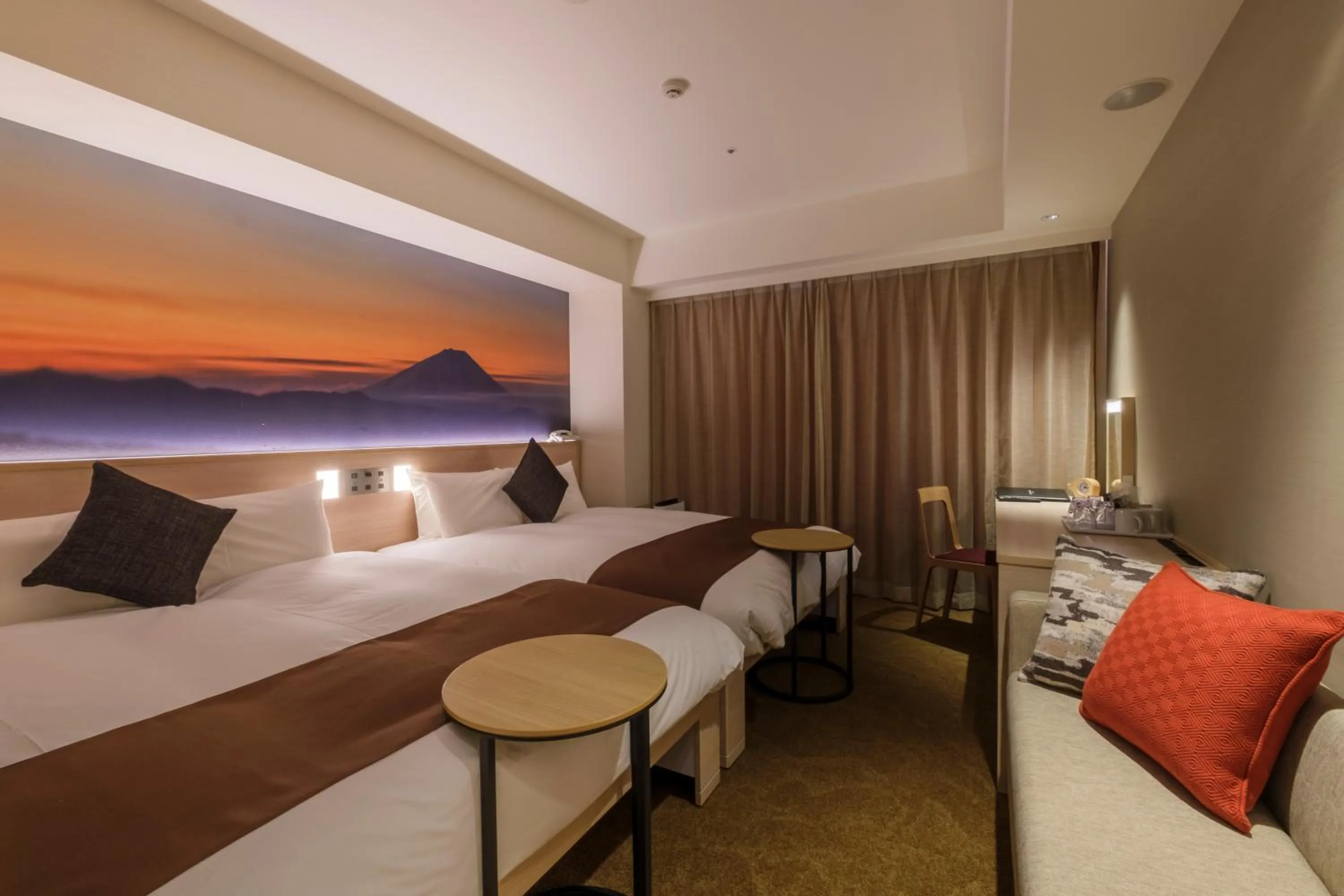 Photo of the whole room, Bed in Hotel JAL City Haneda Tokyo West Wing