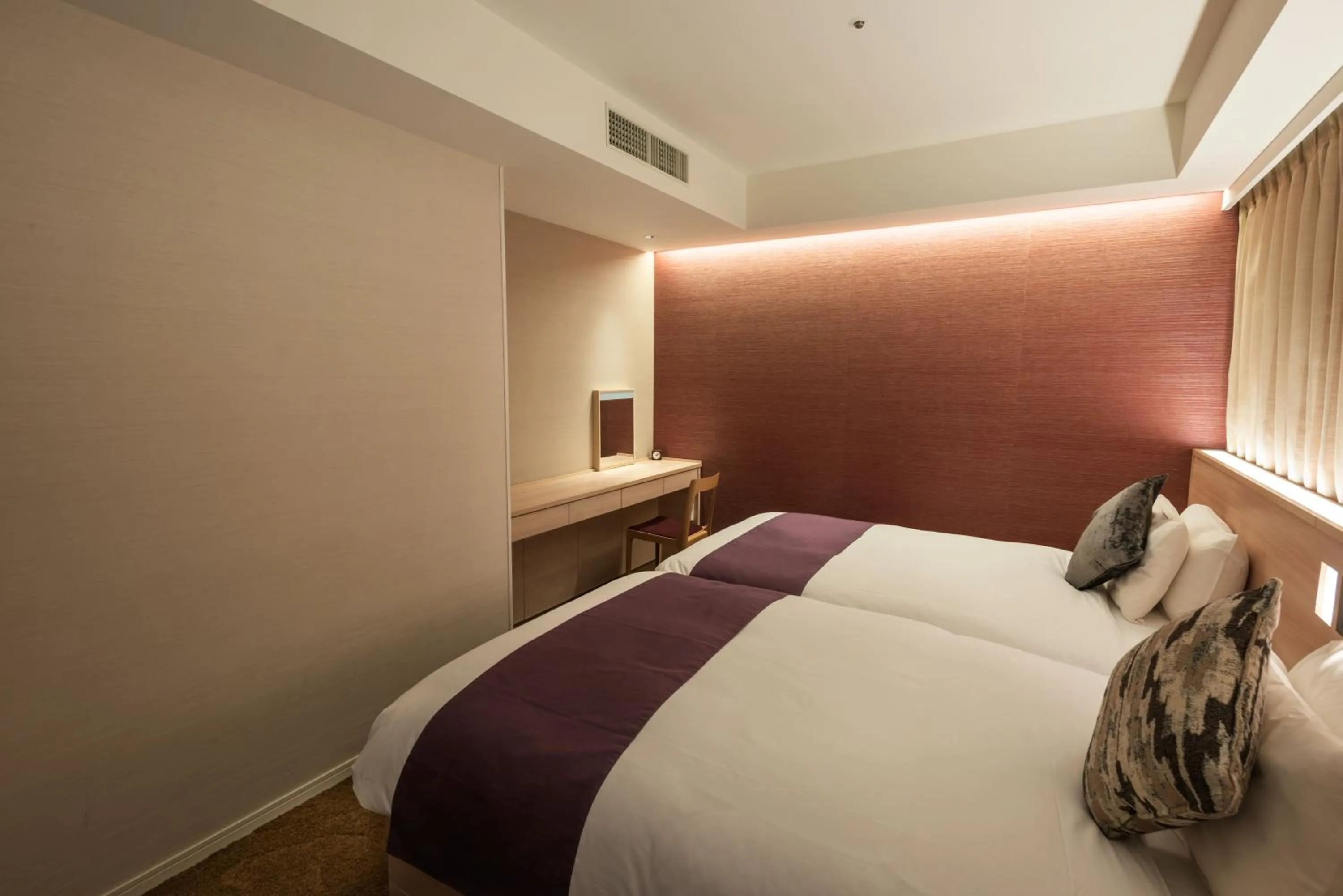 Bedroom, Bed in Hotel JAL City Haneda Tokyo West Wing