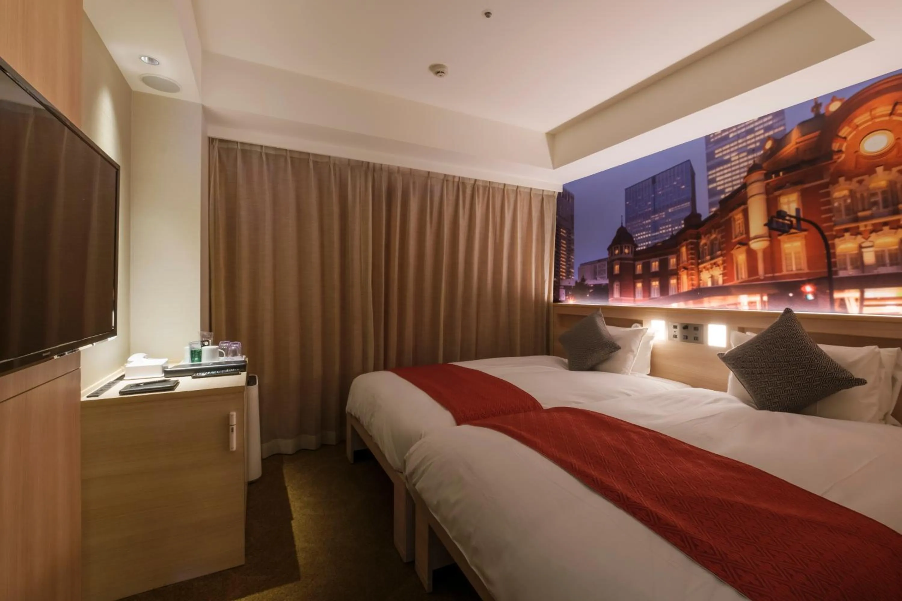 Photo of the whole room, Bed in Hotel JAL City Haneda Tokyo West Wing