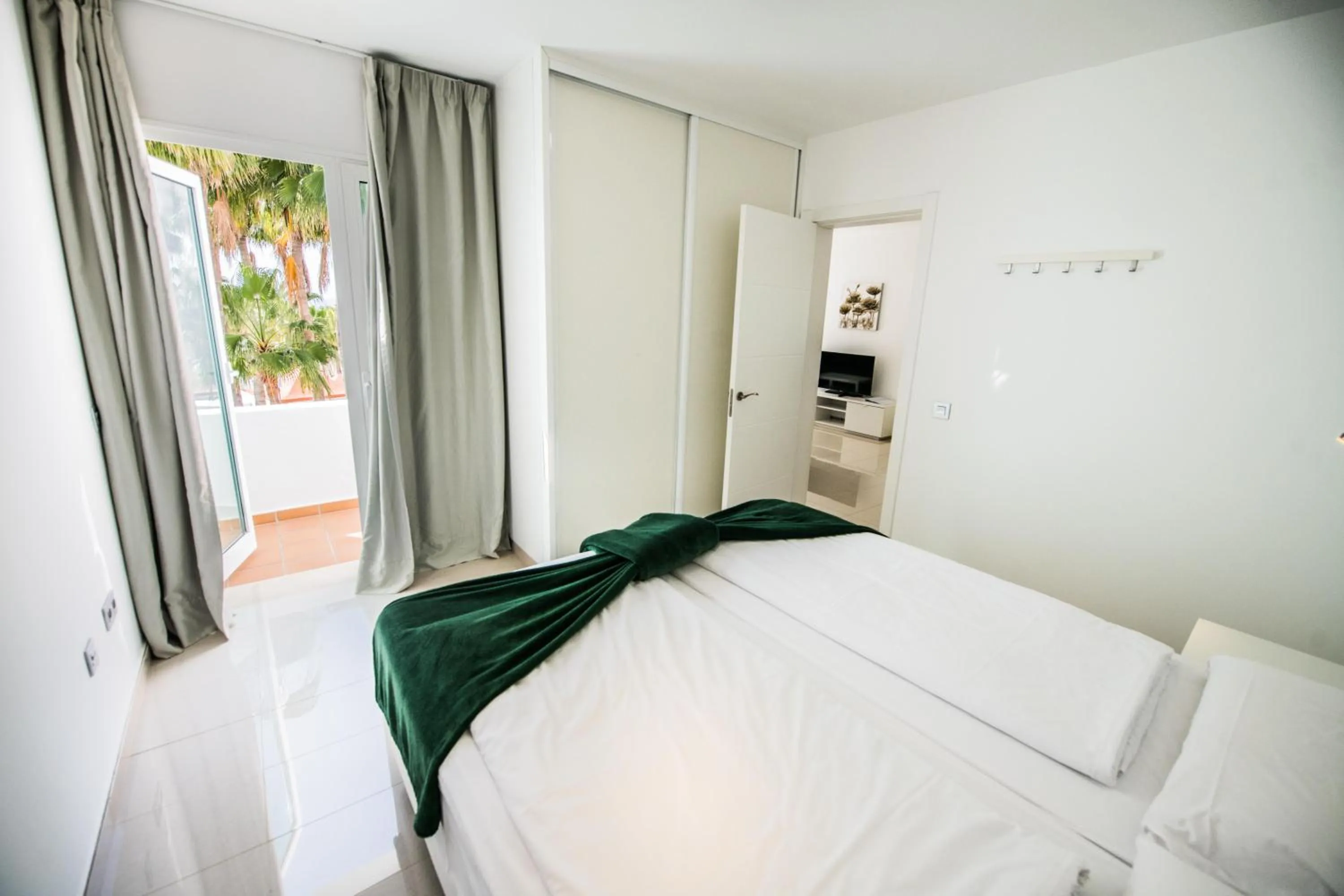 Photo of the whole room, Bed in Bahia Calma Beach