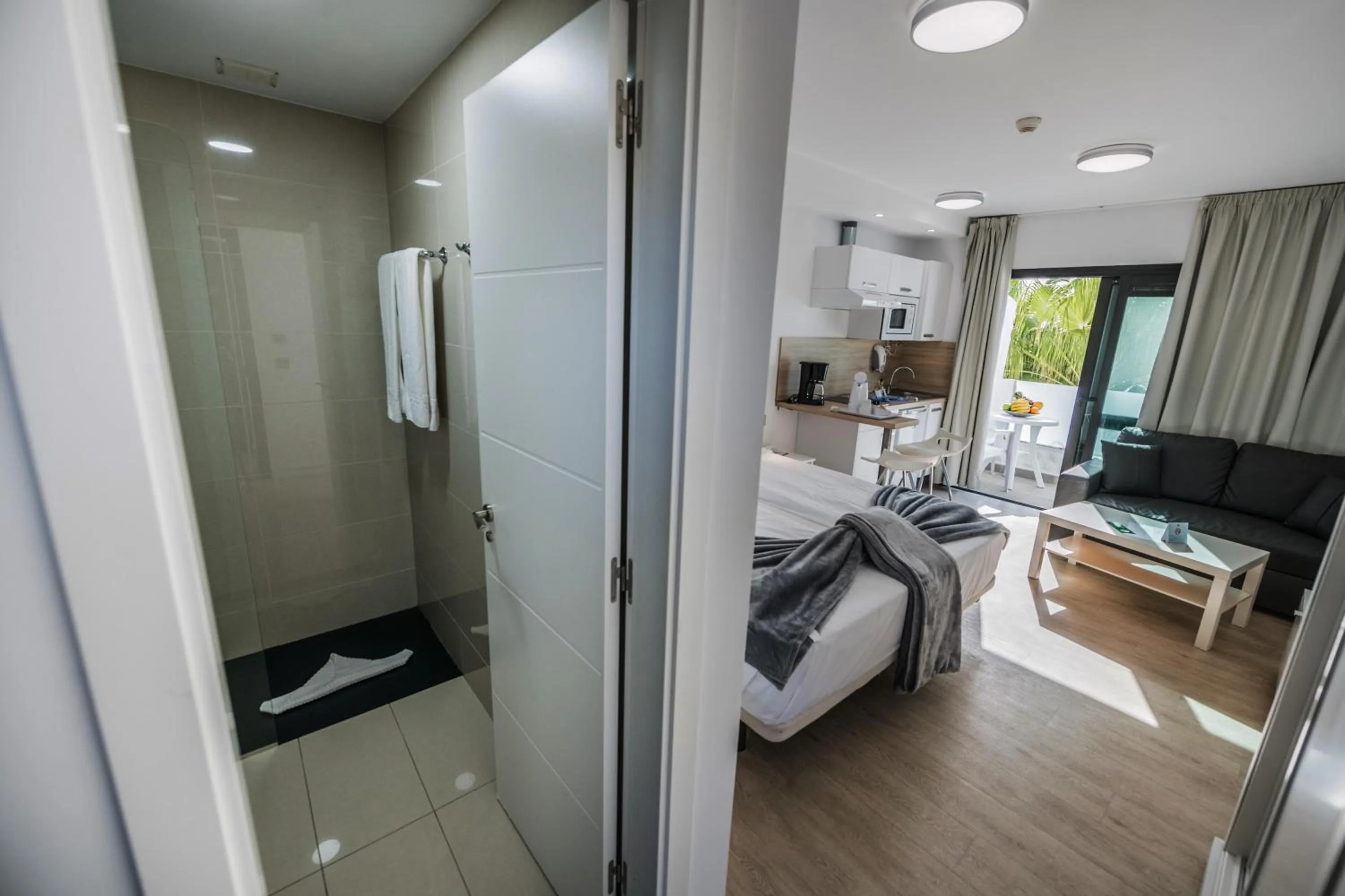 Bathroom, Bed in Bahia Calma Beach