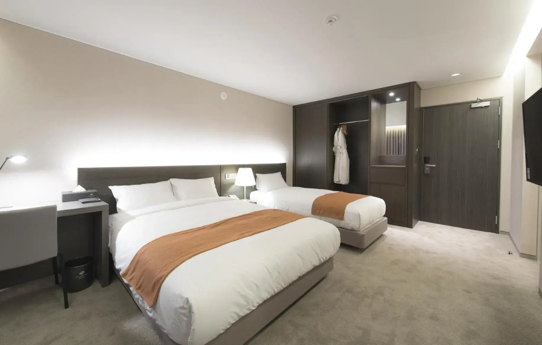 Bed in Grand Mer Hotel Seogwipo Ocean Bed in Grand Mer Hotel Seogwipo Ocean