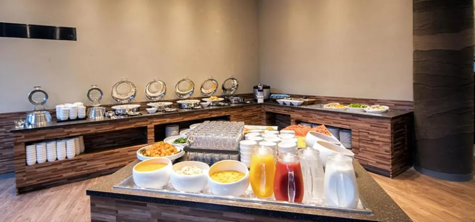 Restaurant/places to eat in Grand Mer Hotel Seogwipo Ocean