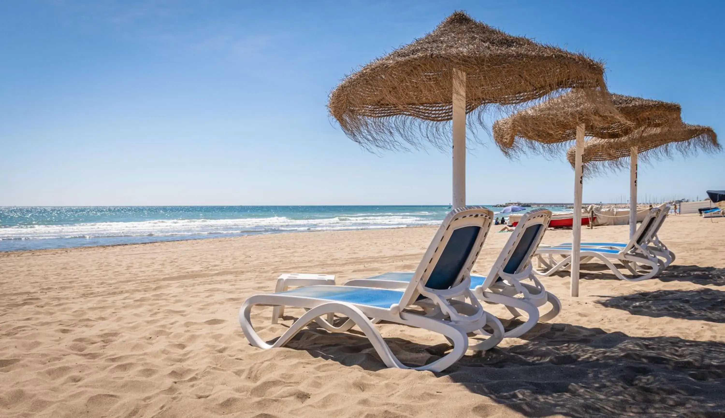 Beach in Hotel Yaramar - Adults Recommended Beach in Hotel Yaramar - Adults Recommended