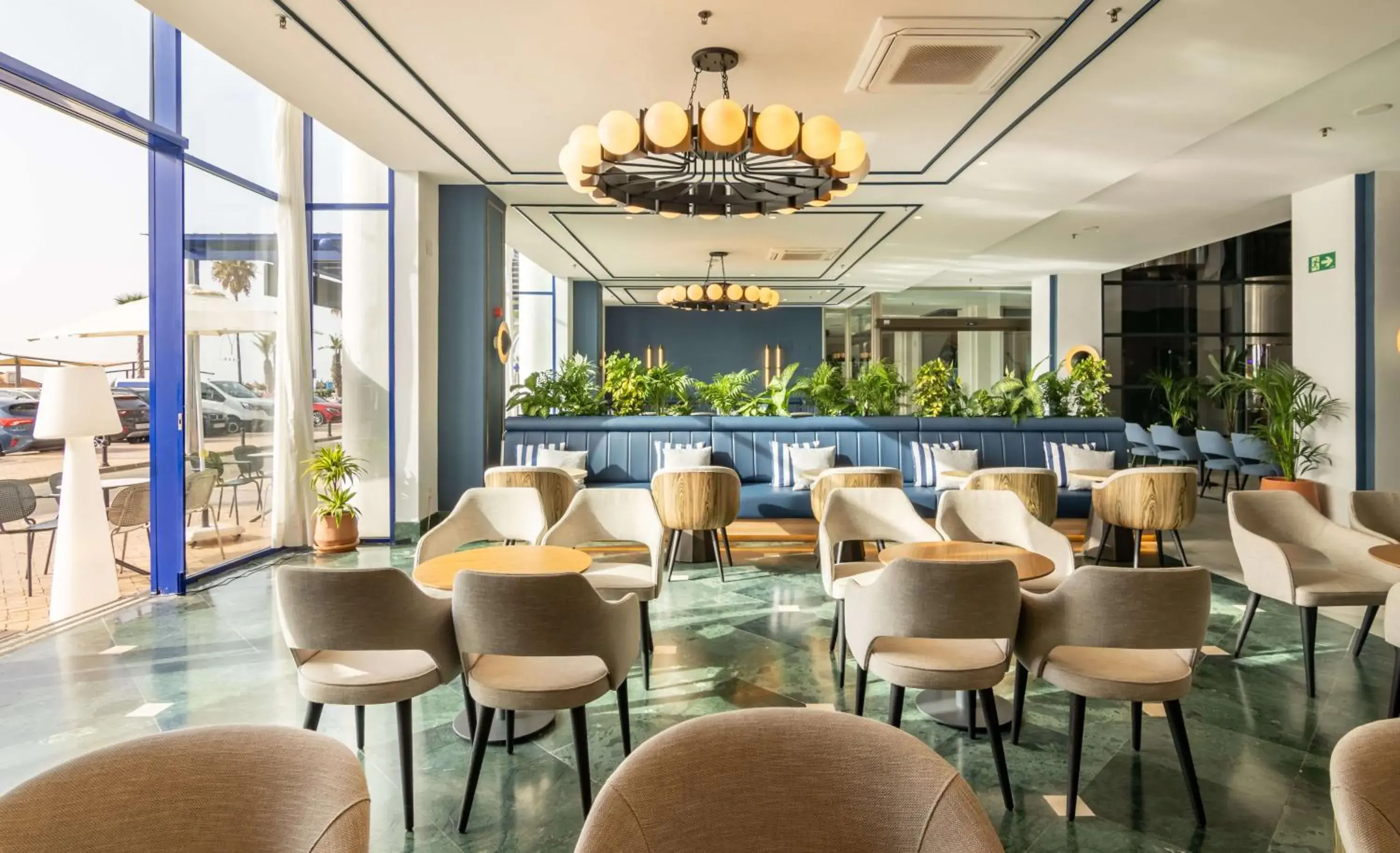 Lounge or bar in Hotel Yaramar - Adults Recommended Lounge or bar in Hotel Yaramar - Adults Recommended