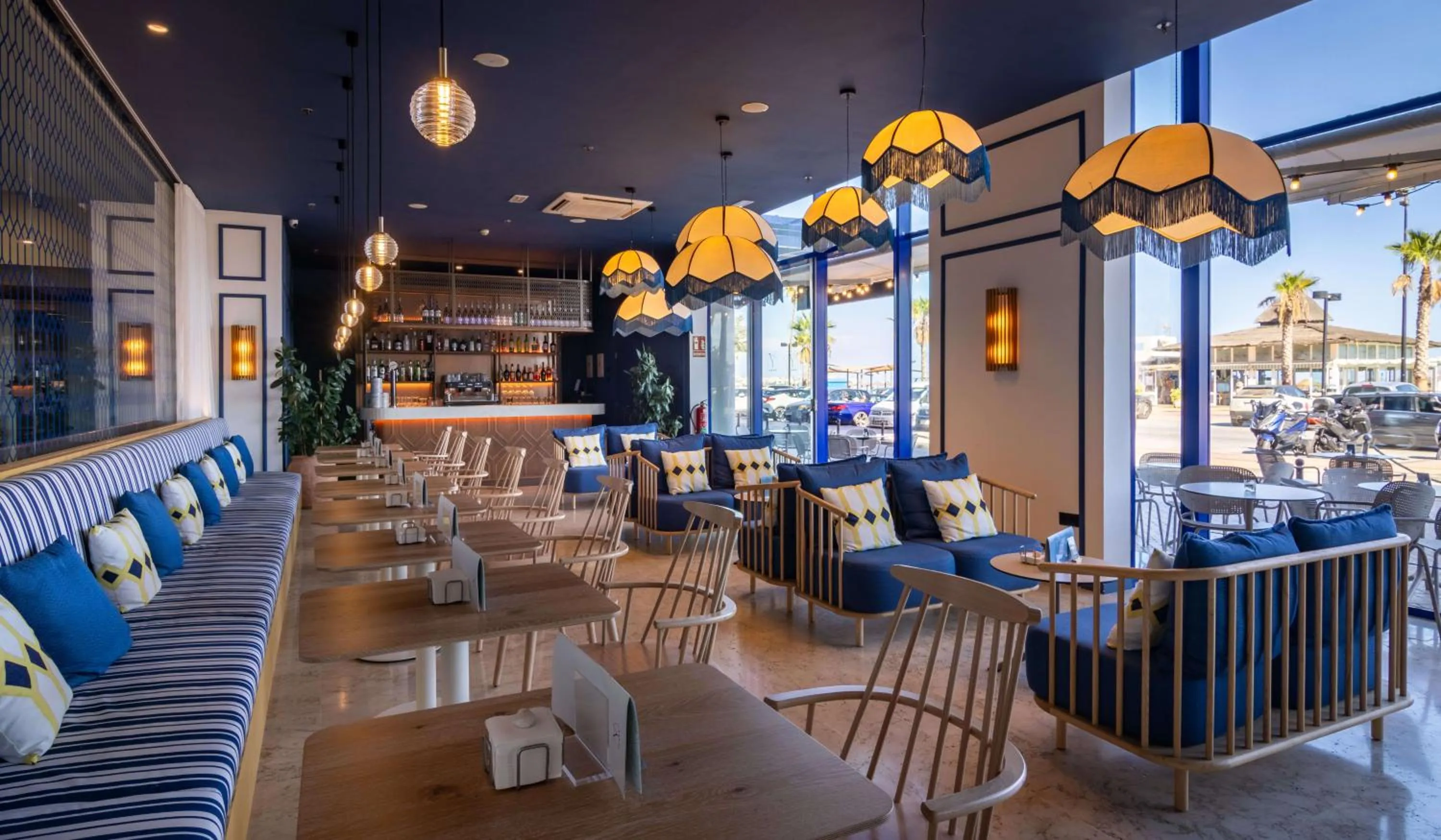 Lounge or bar in Hotel Yaramar - Adults Recommended