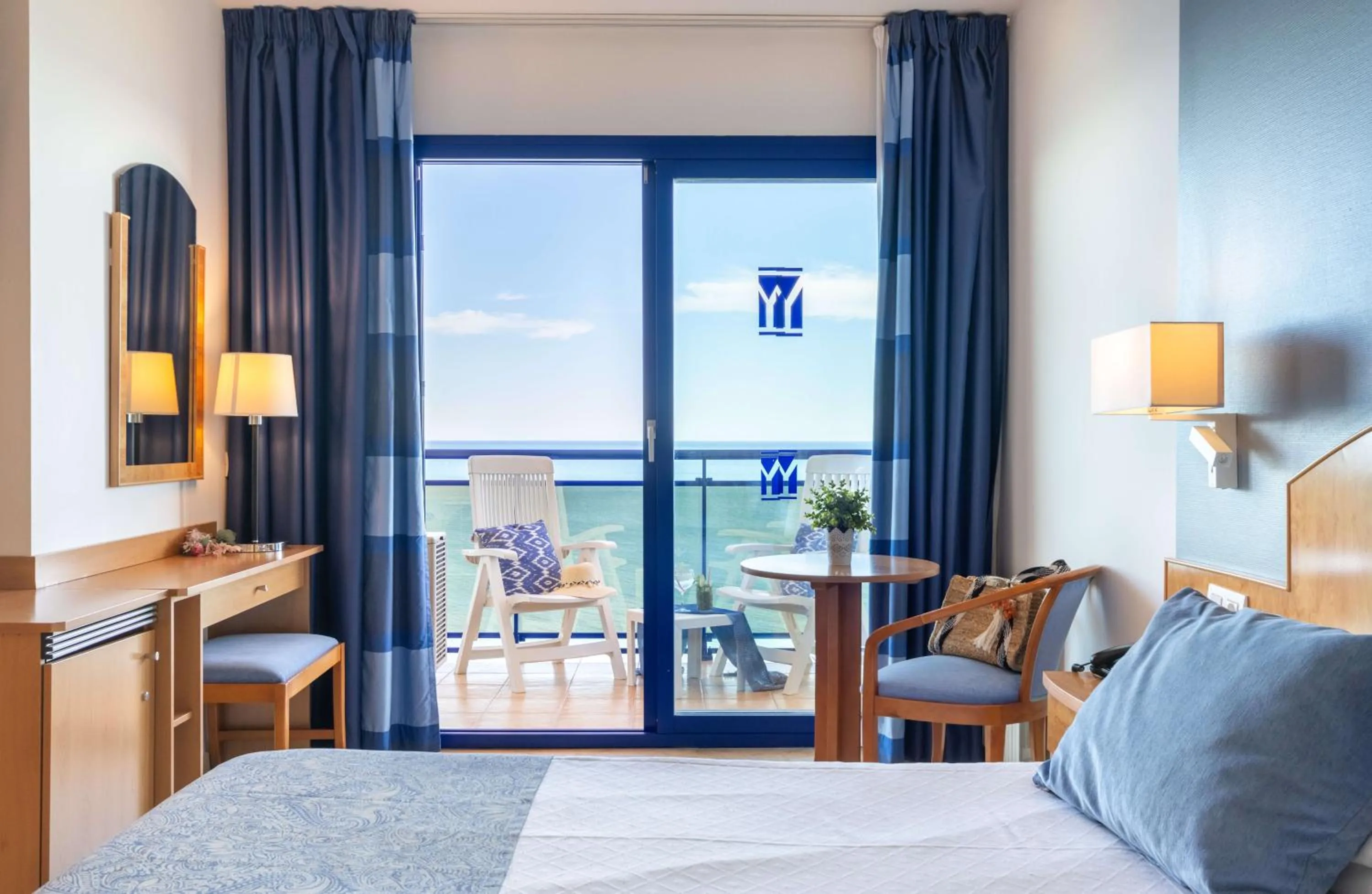 Photo of the whole room, Bed in Hotel Yaramar - Adults Recommended