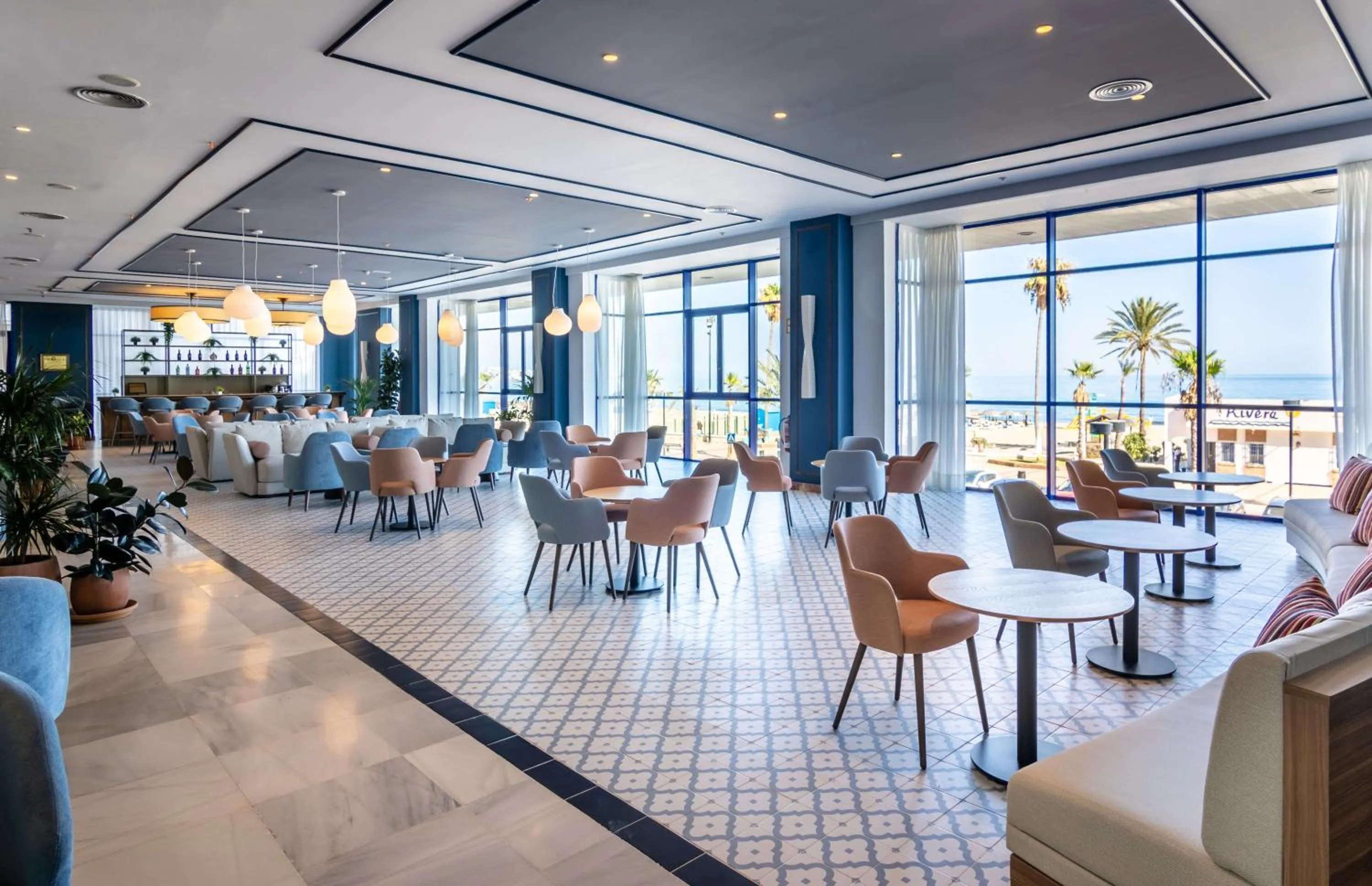 Lounge or bar in Hotel Yaramar - Adults Recommended