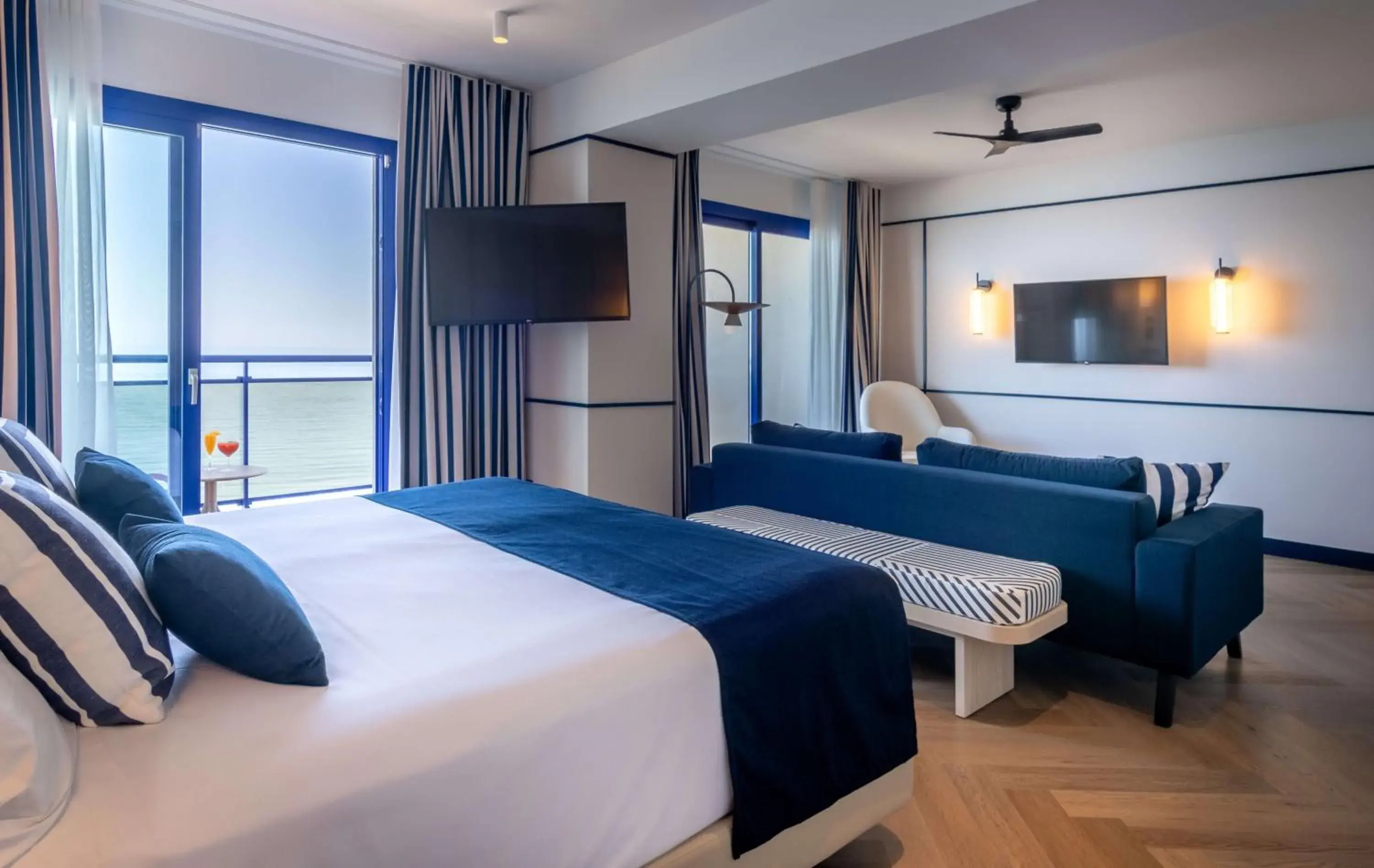 Bedroom, Bed in Hotel Yaramar - Adults Recommended Bedroom, Bed in Hotel Yaramar - Adults Recommended