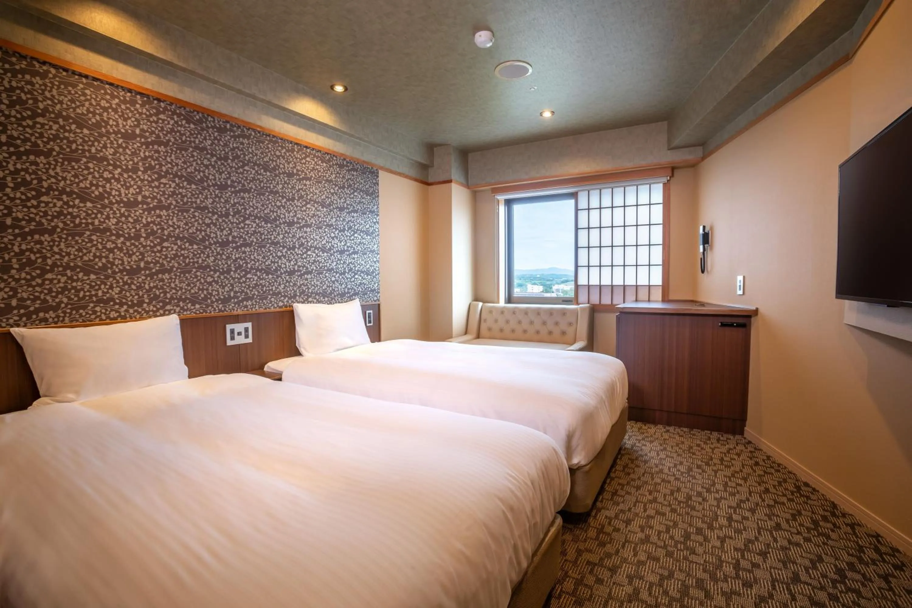 Photo of the whole room, Bed in Hakodate Hotel Banso