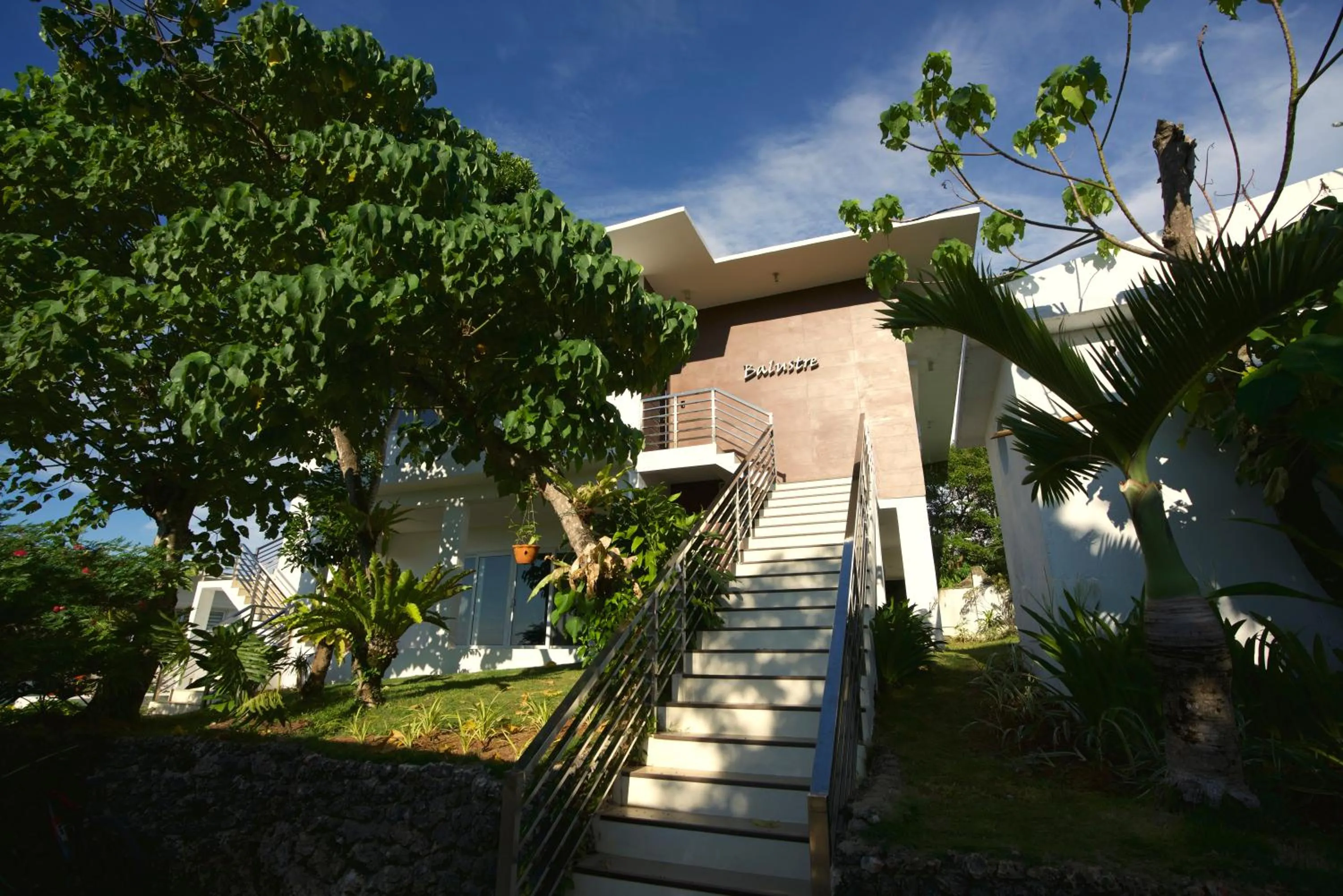 Facade/entrance in One Hagdan Villas