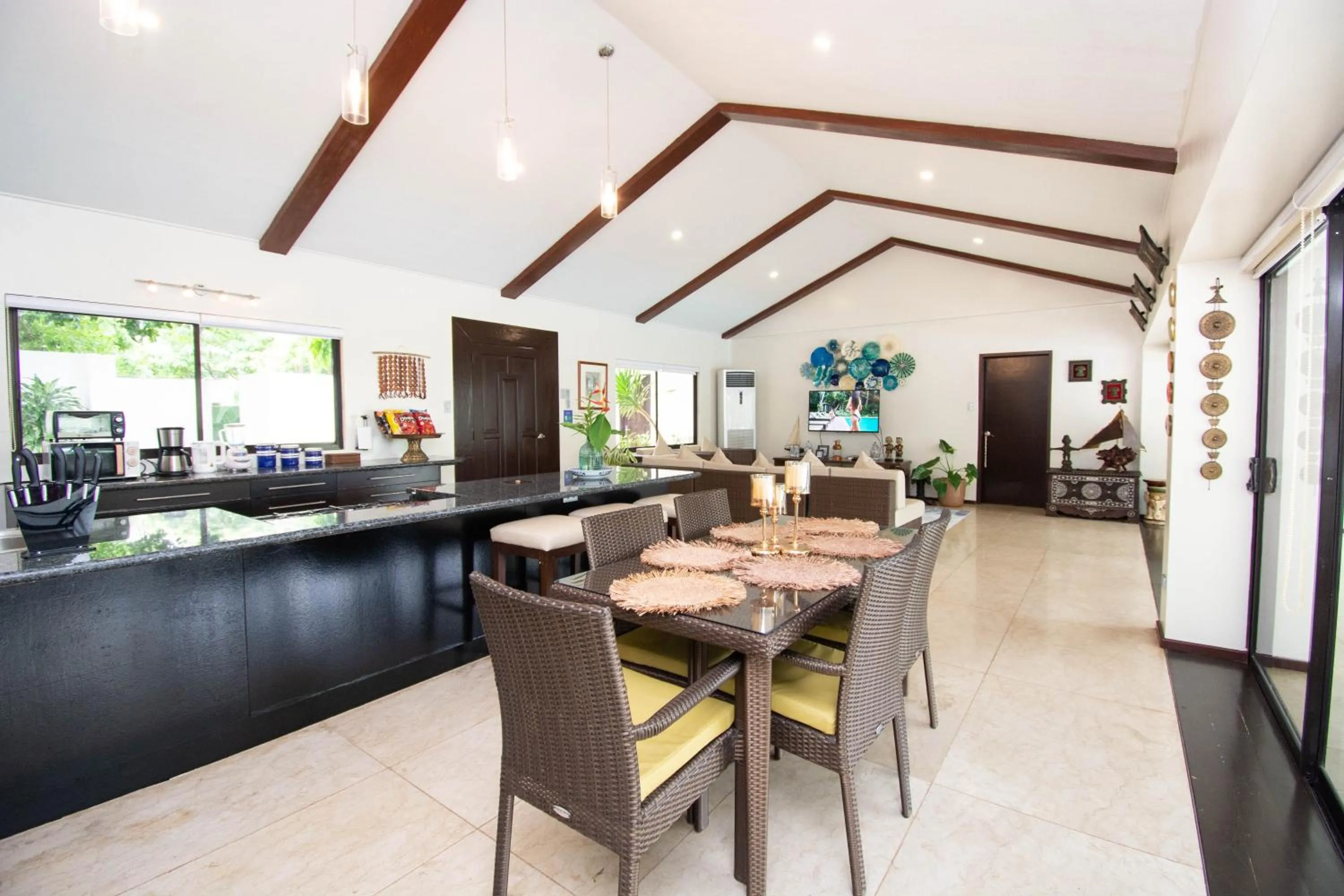 Dining area in One Hagdan Villas