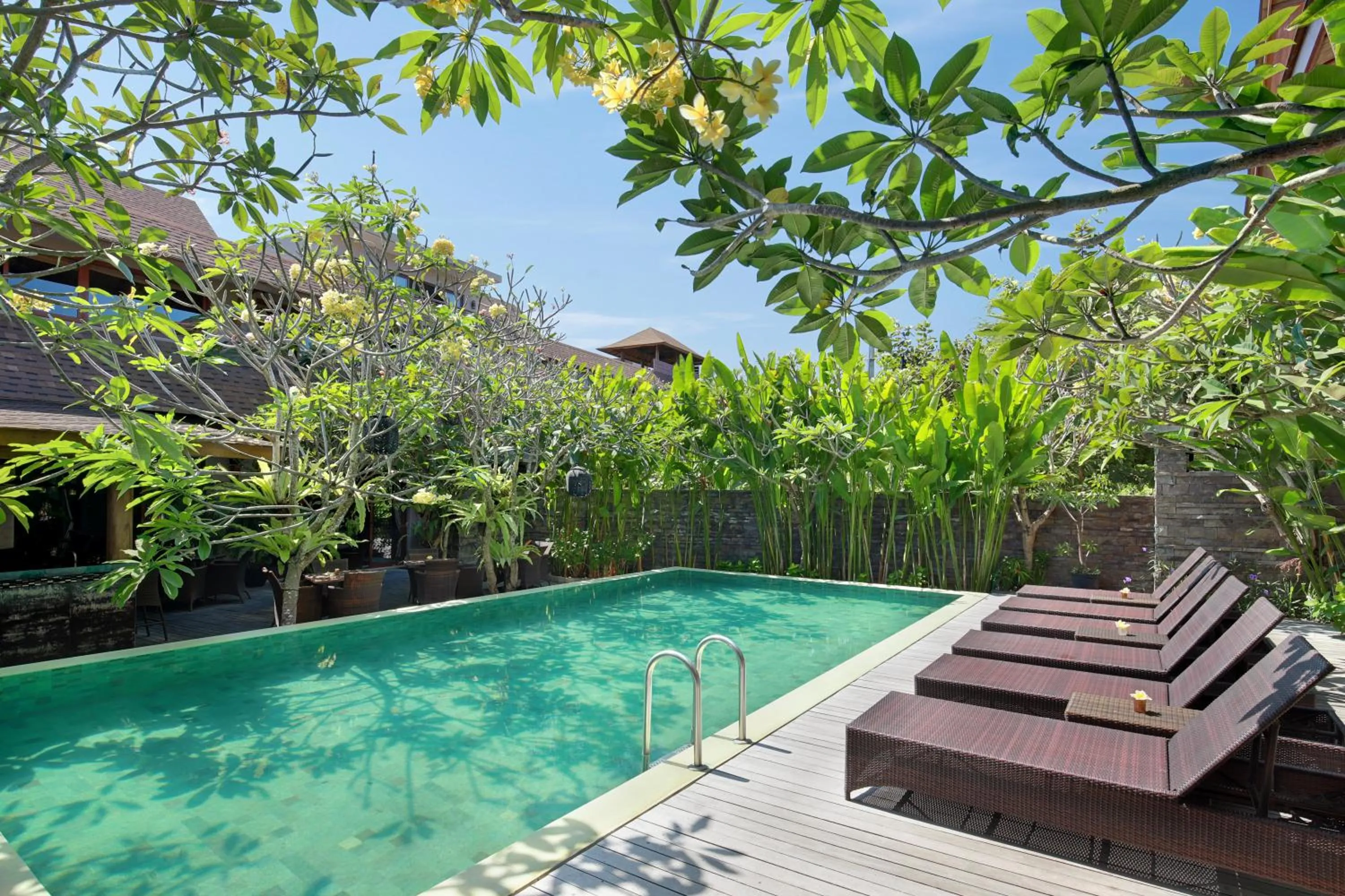 Property building in Puri Sabina Bed & Breakfast