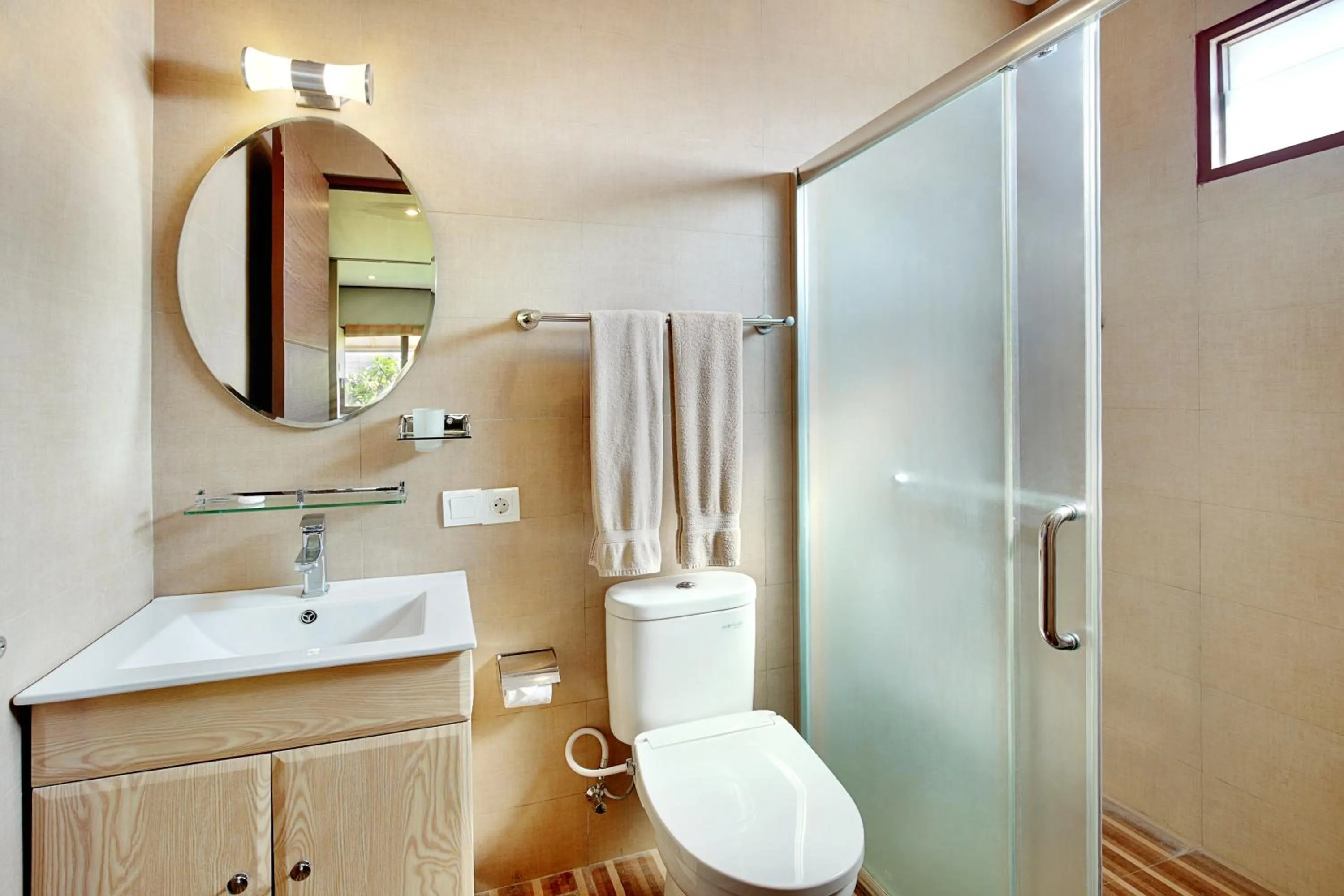 Toilet in Puri Sabina Bed & Breakfast