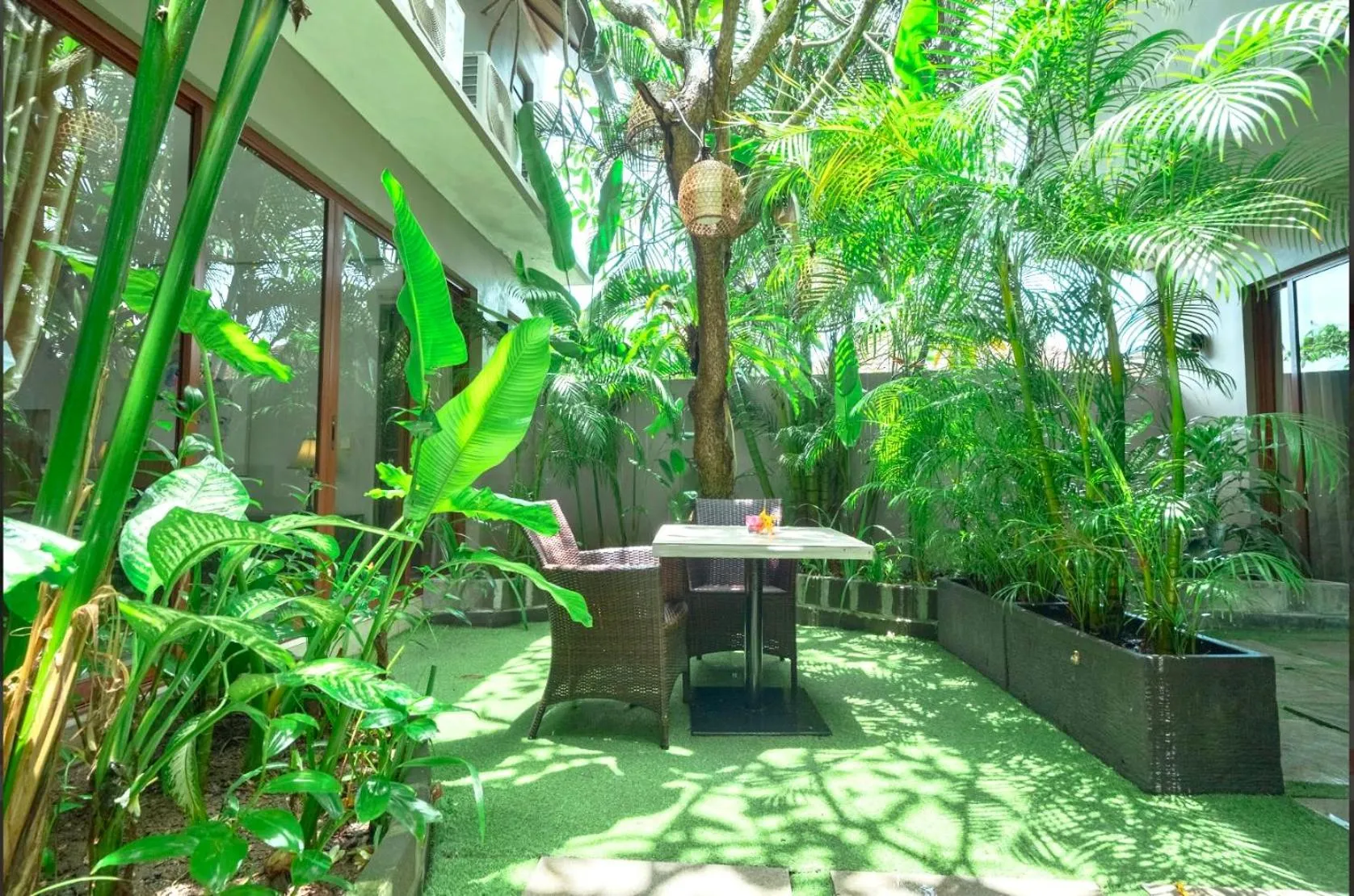 Garden view in Puri Sabina Bed & Breakfast