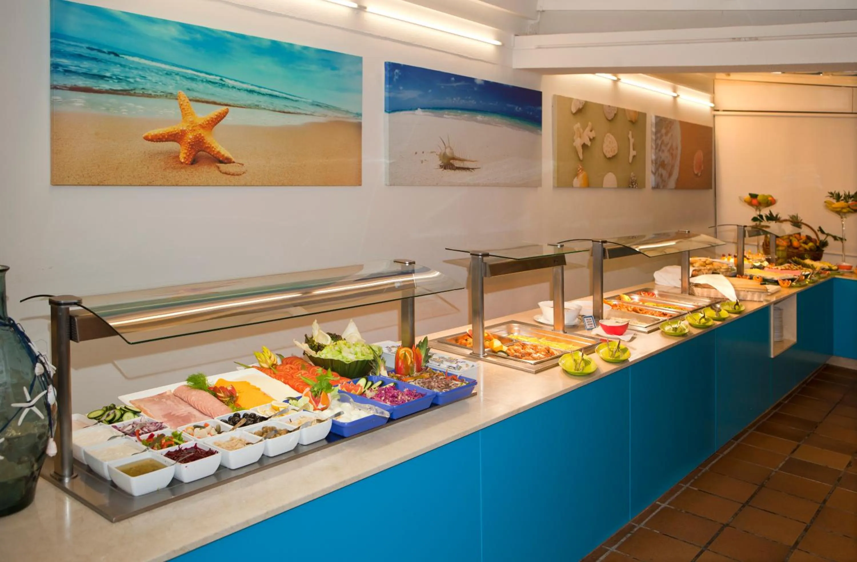 Restaurant/places to eat in Plazamar Serenity Resort