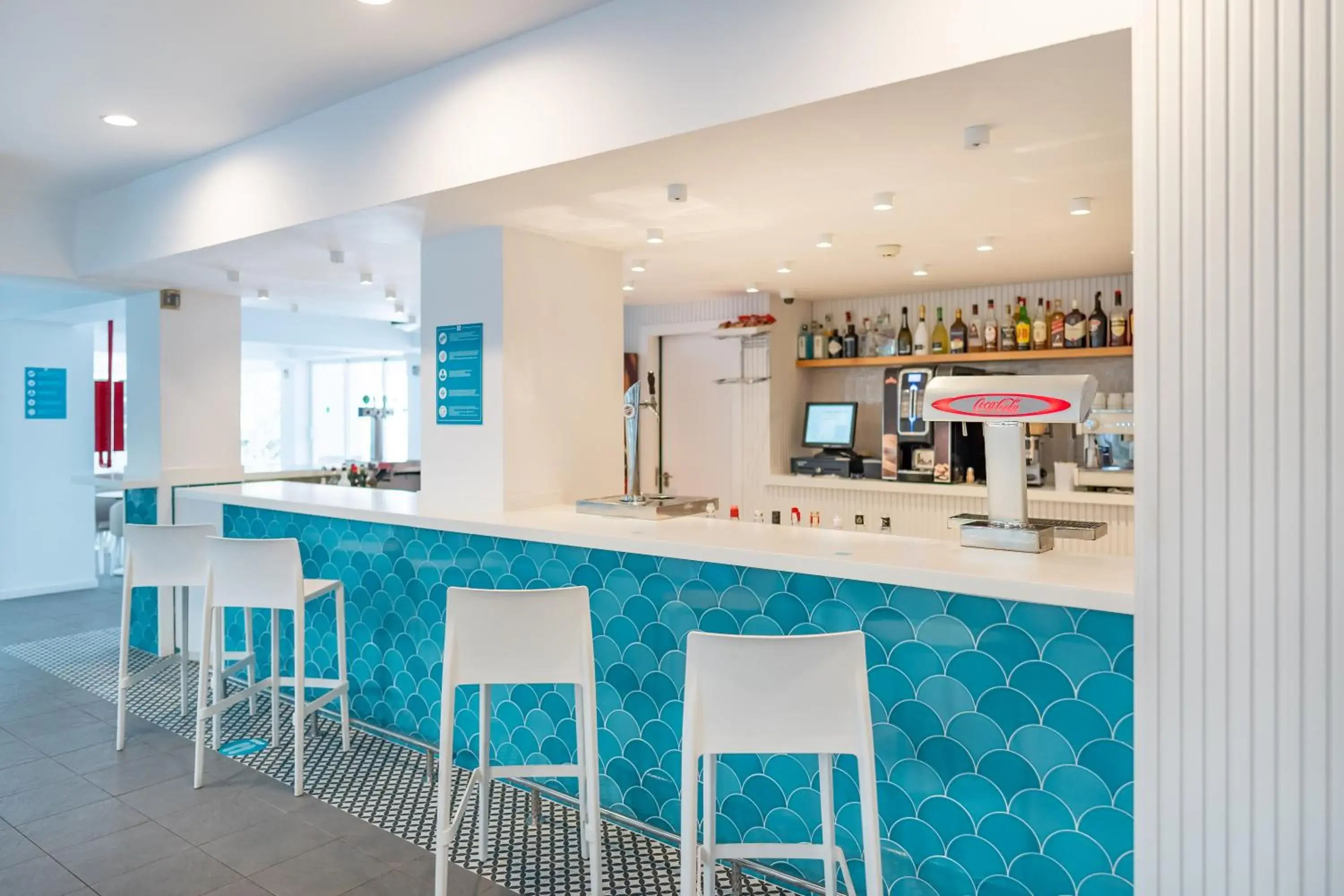 Lounge or bar in BLUESEA Piscis - Adults Only Lounge or bar in BLUESEA Piscis - Adults Only