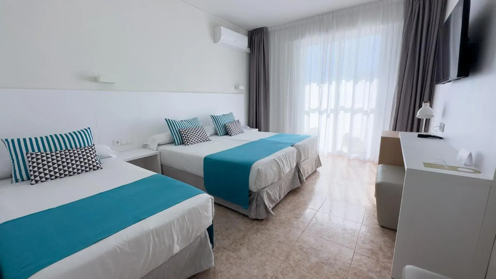 Bed in BLUESEA Piscis - Adults Only Bed in BLUESEA Piscis - Adults Only