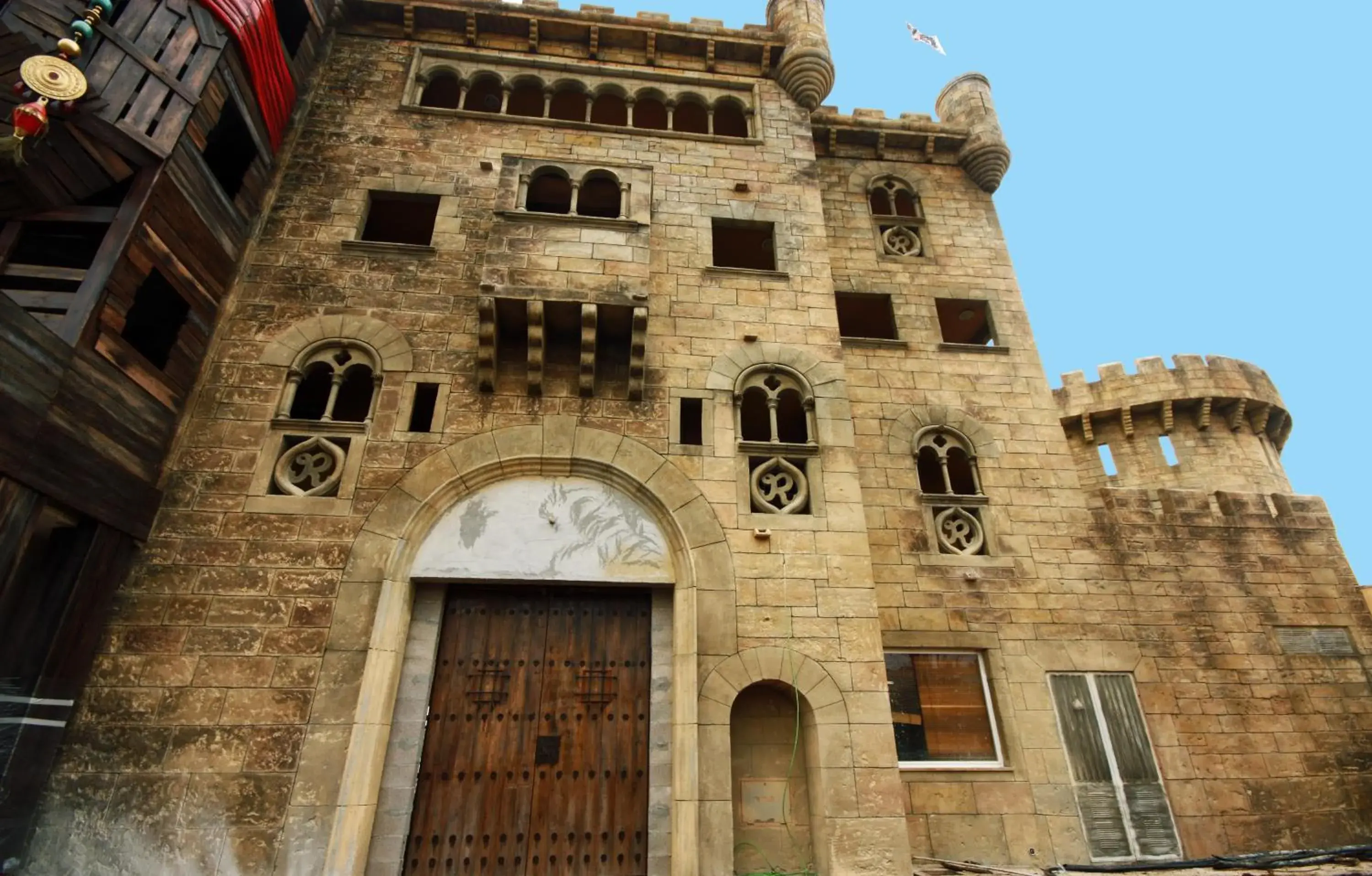 Facade/entrance in Pirates Village Facade/entrance in Pirates Village