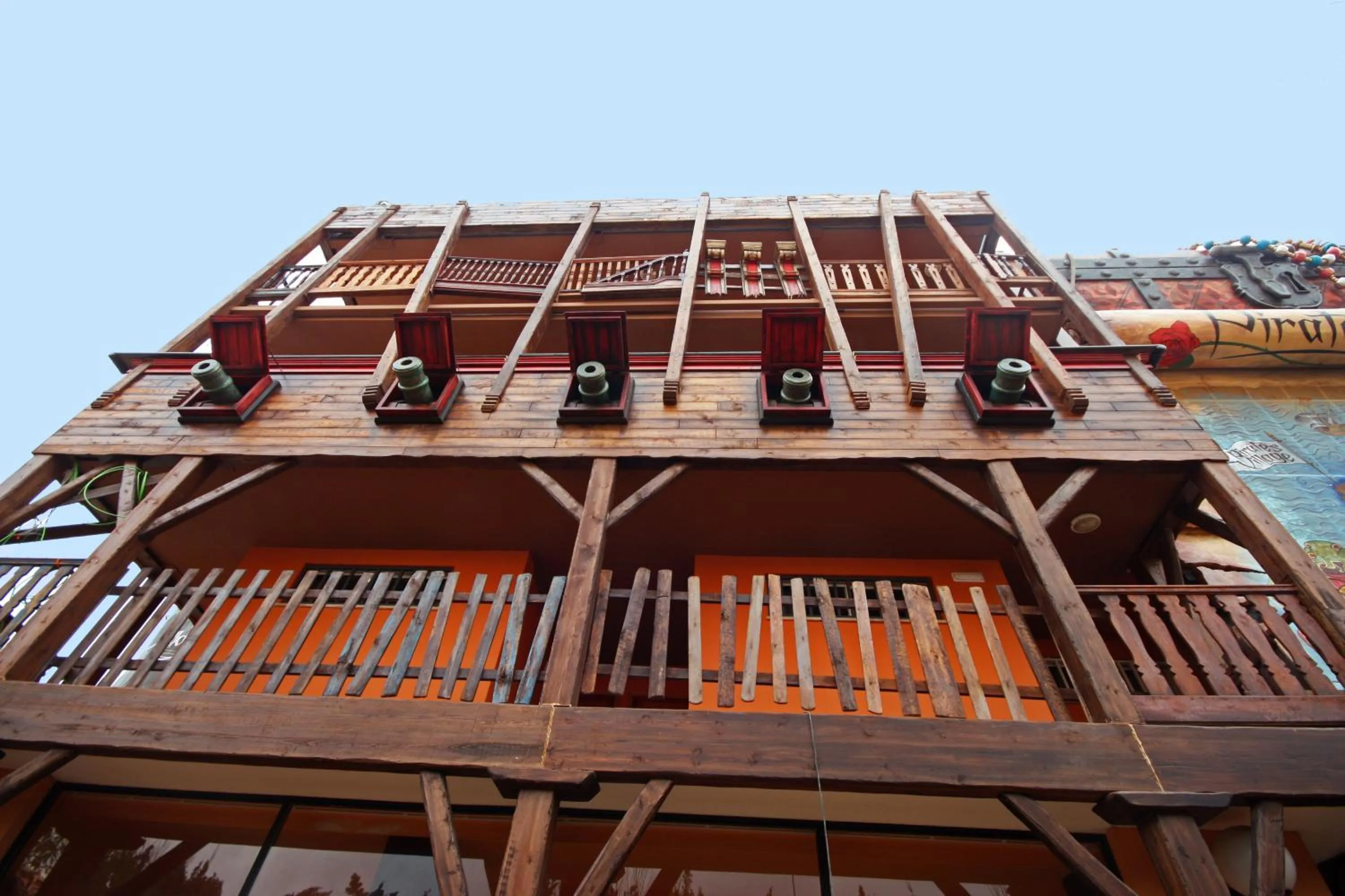 Facade/entrance in Pirates Village