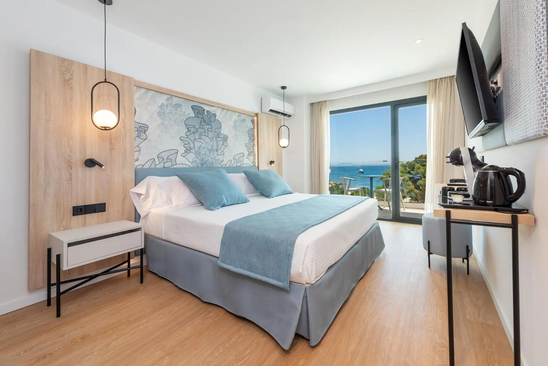 Bed in Hotel Palia Tropico Playa
