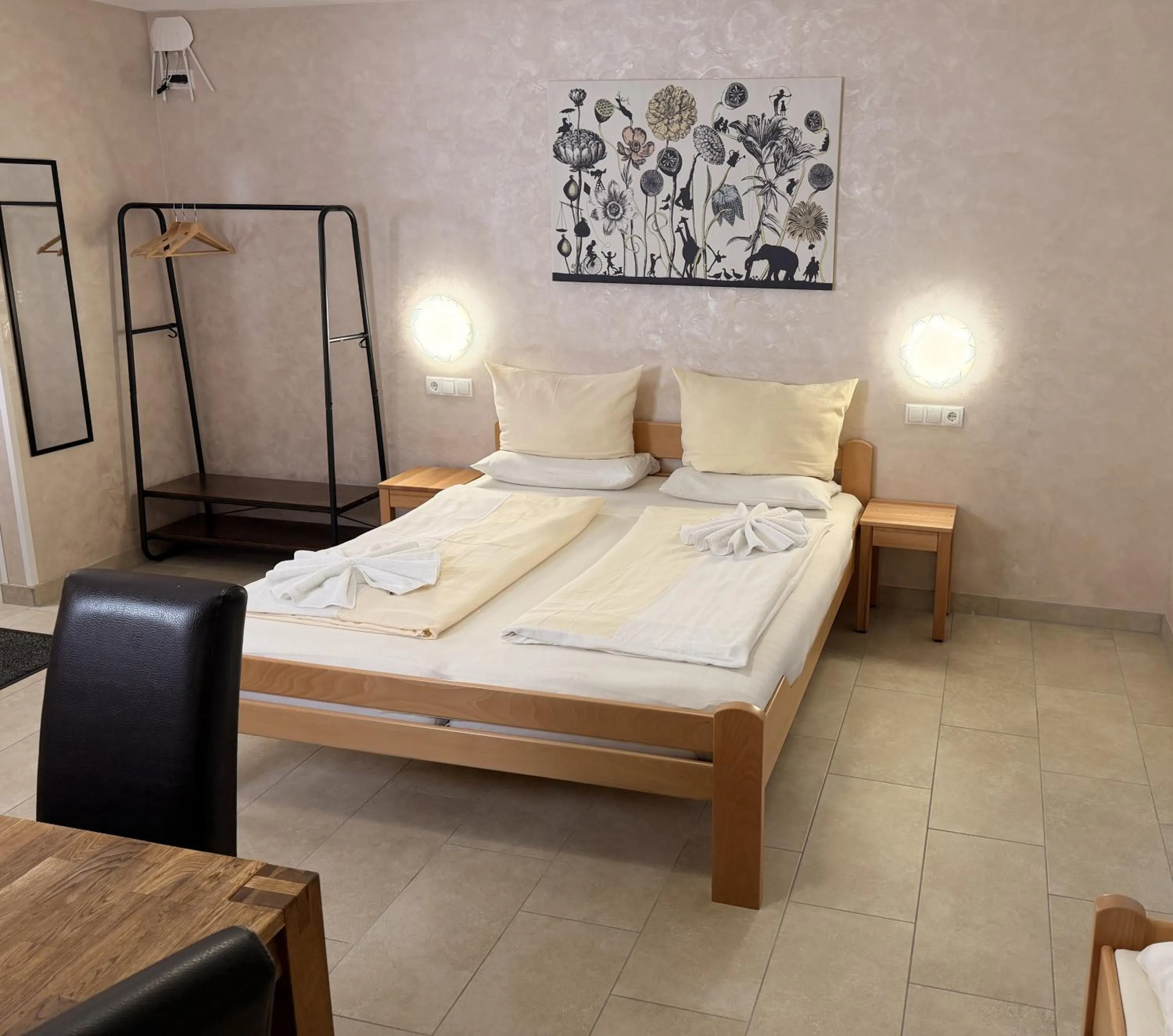 Bed in Hilda Apartments Rust