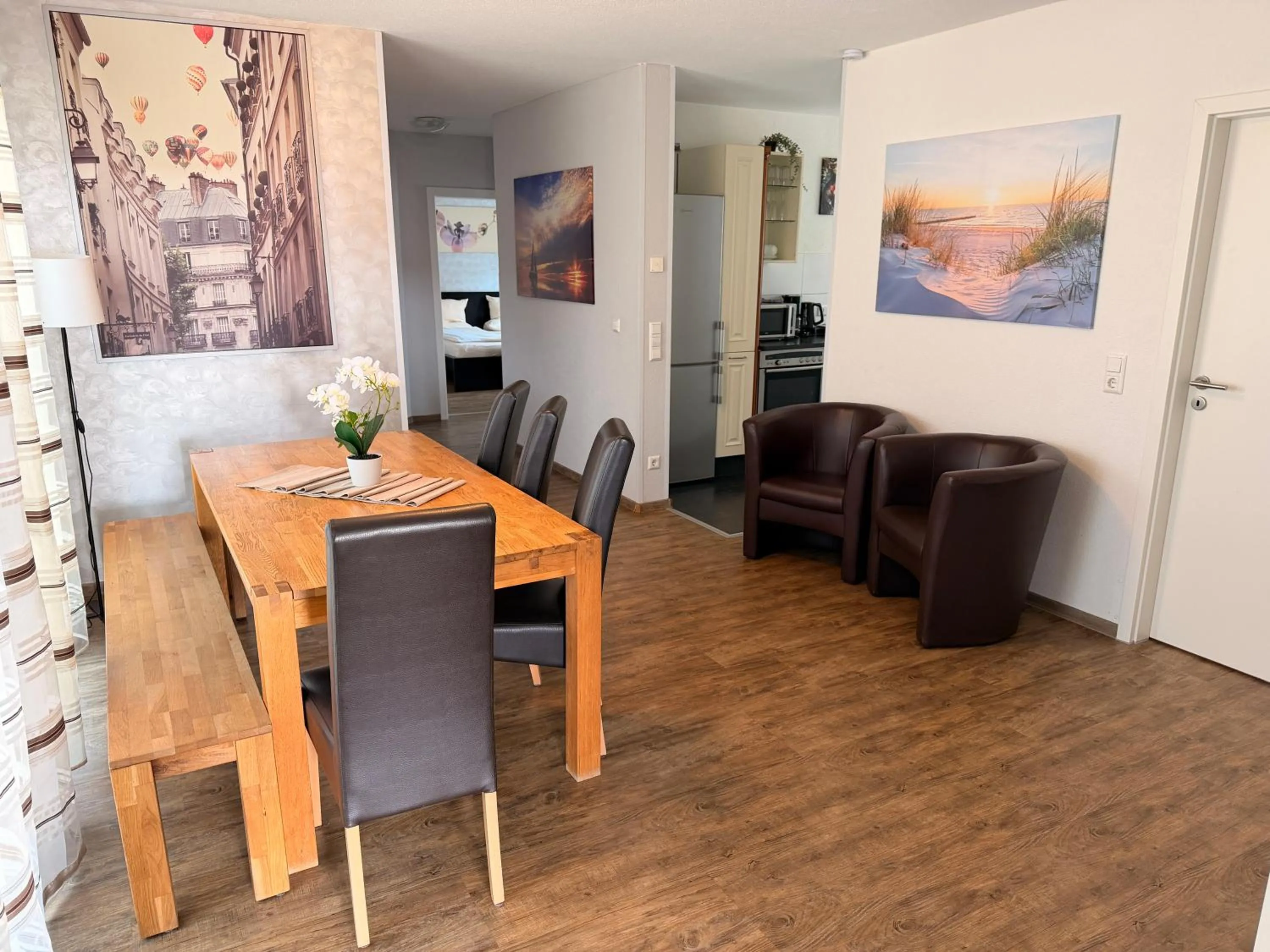 Dining area in Hilda Apartments Rust
