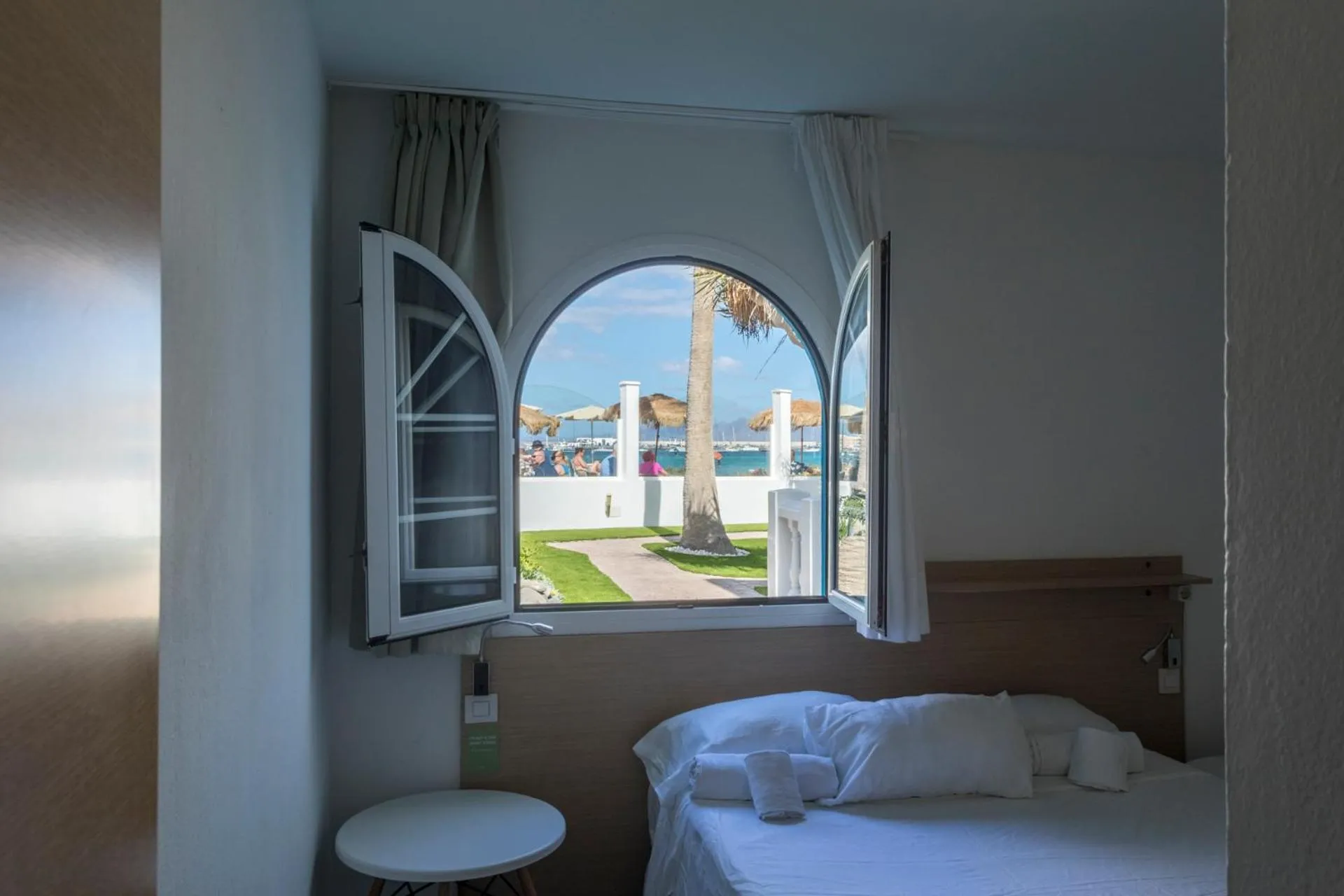 Two- Bedroom Apartment with Sea View in Apartamentos LIVVO Galera Beach