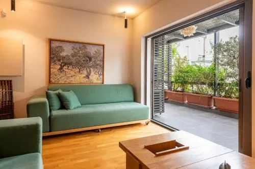 Hidesign Athens Tube Luxury Apt in Kolonaki