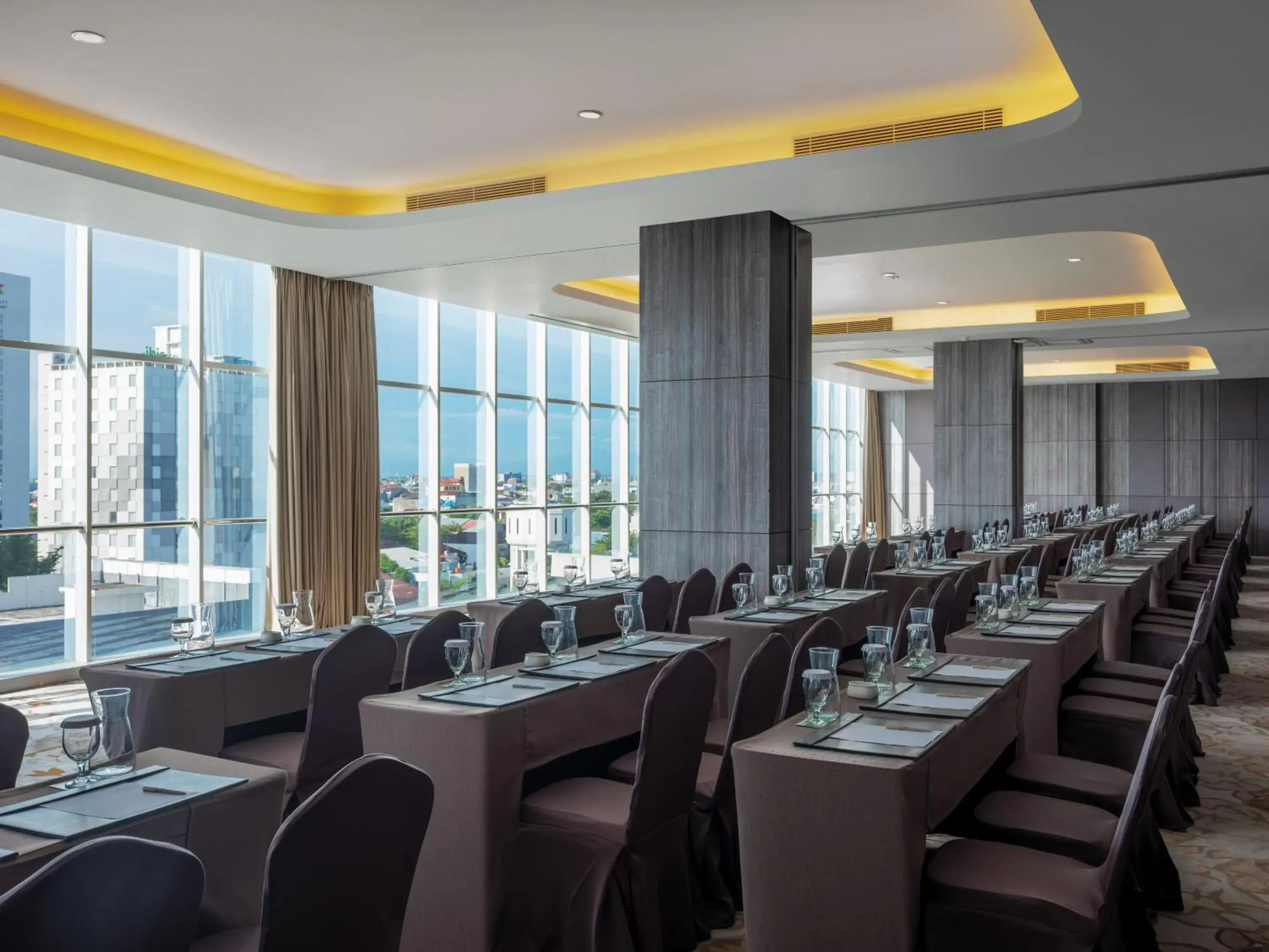 Restaurant/places to eat in Melia Makassar Restaurant/places to eat in Melia Makassar