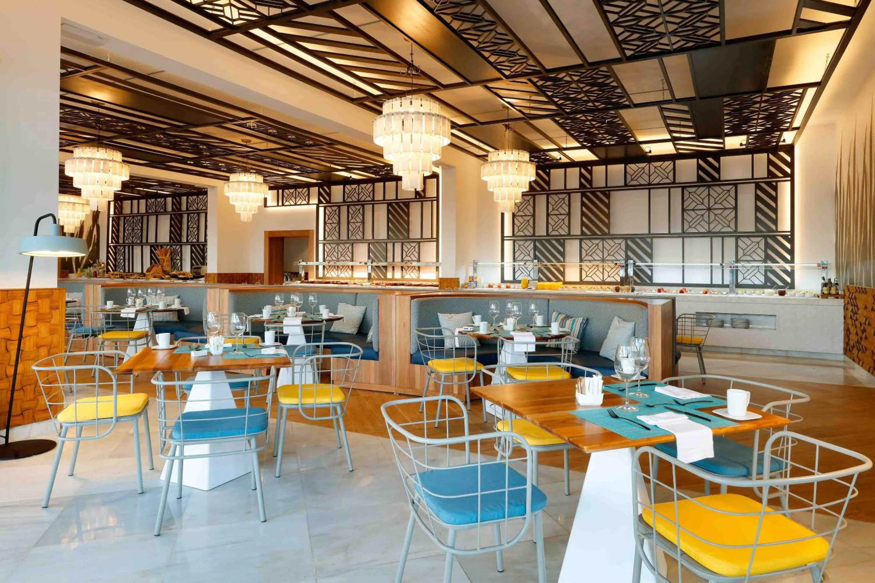 Restaurant/places to eat in TRS Turquesa Hotel - Adults Only - All Inclusive