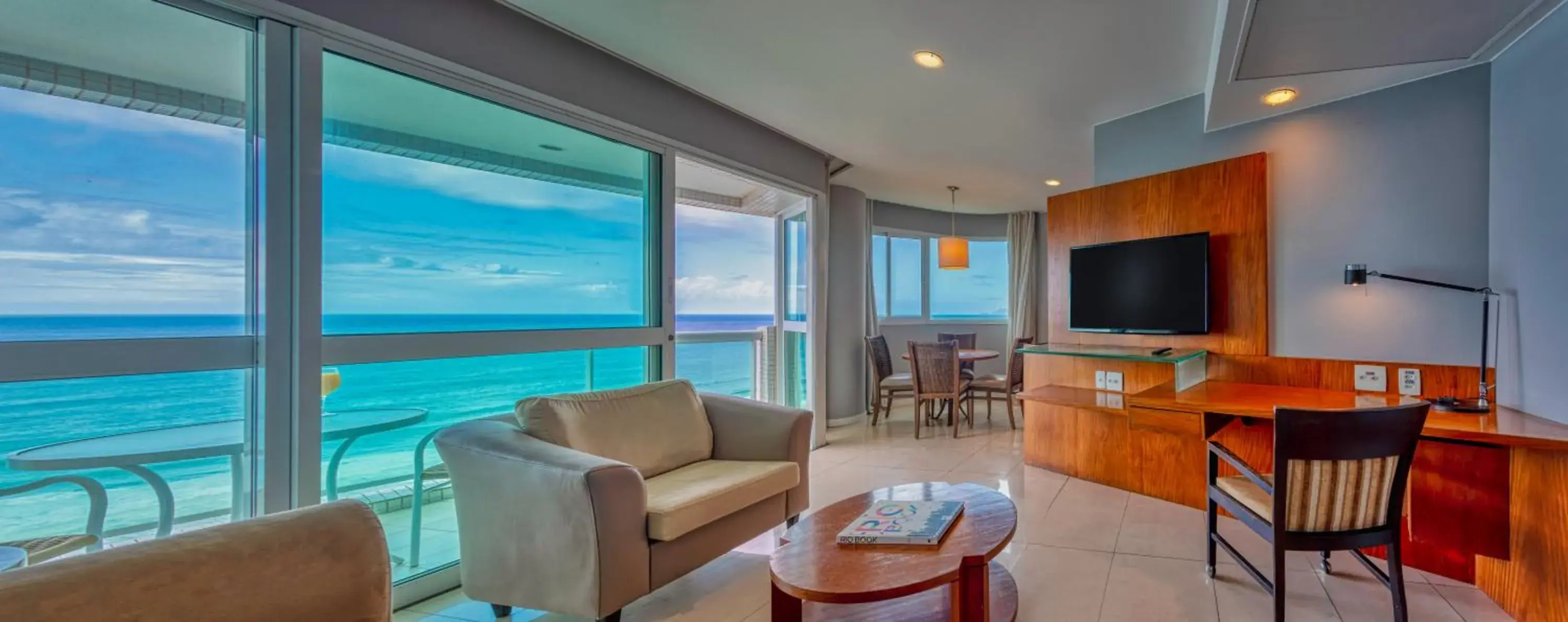 Royal Suite with Sea View in Wyndham Rio Barra Royal Suite with Sea View in Wyndham Rio Barra