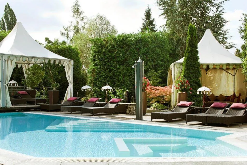 Open Air Bath in Parkhotel Heidehof Apartements