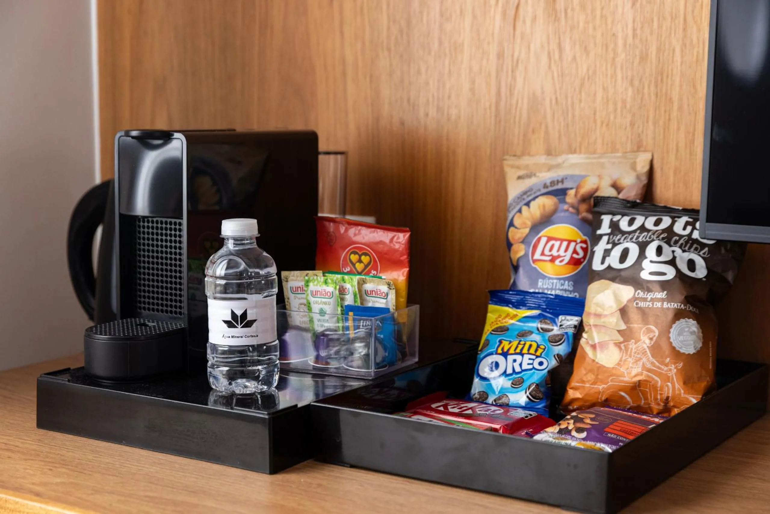 Living room in Regent Park Suite Hotel