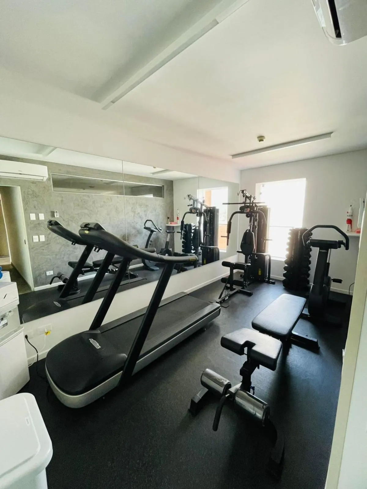 Fitness centre/facilities in Regent Park Suite Hotel