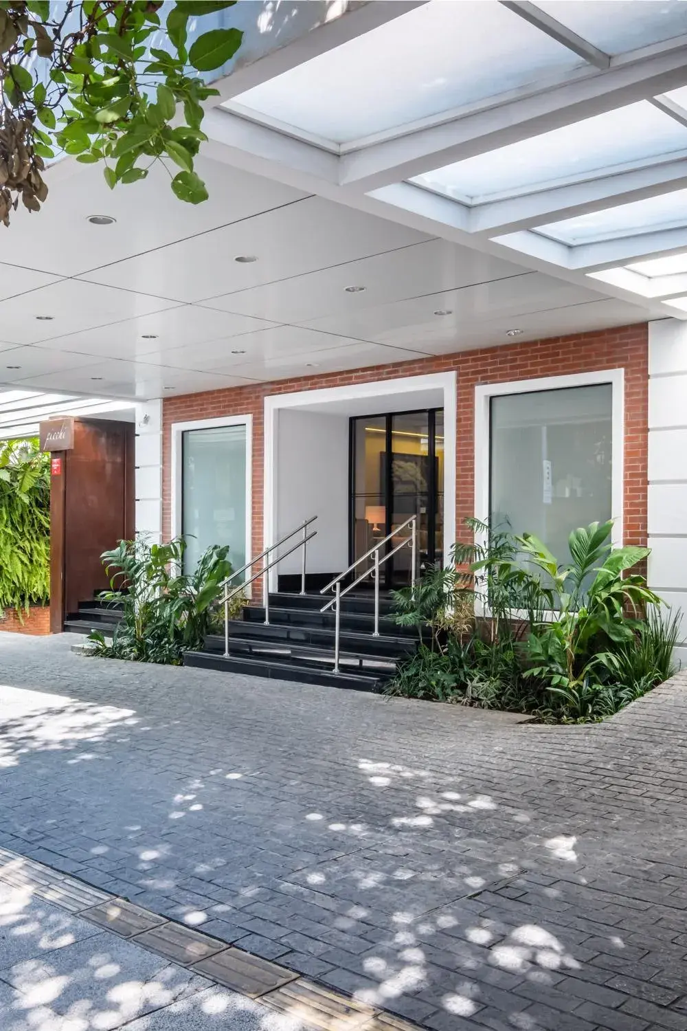 Facade/entrance in Regent Park Suite Hotel Facade/entrance in Regent Park Suite Hotel