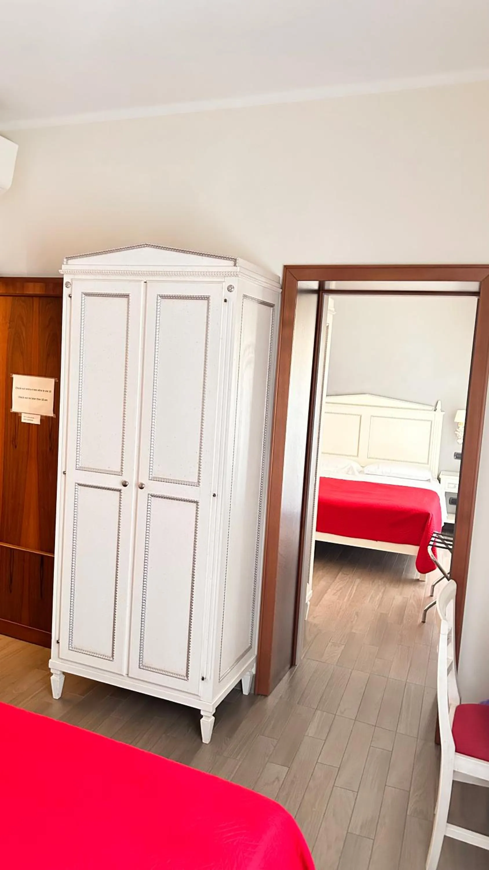 Photo of the whole room, Bed in Notti sull'Adige