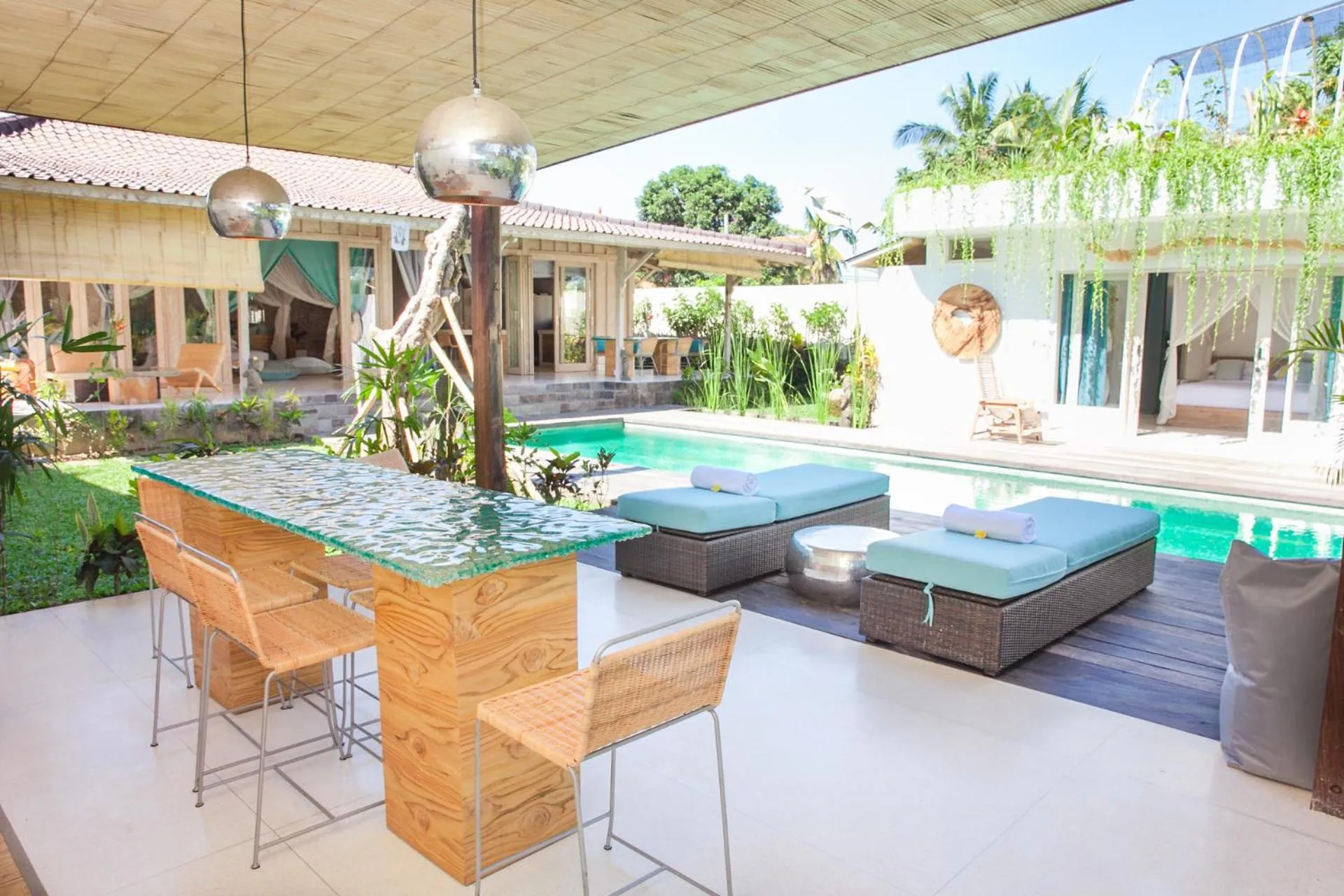 Property building in Mana Sari