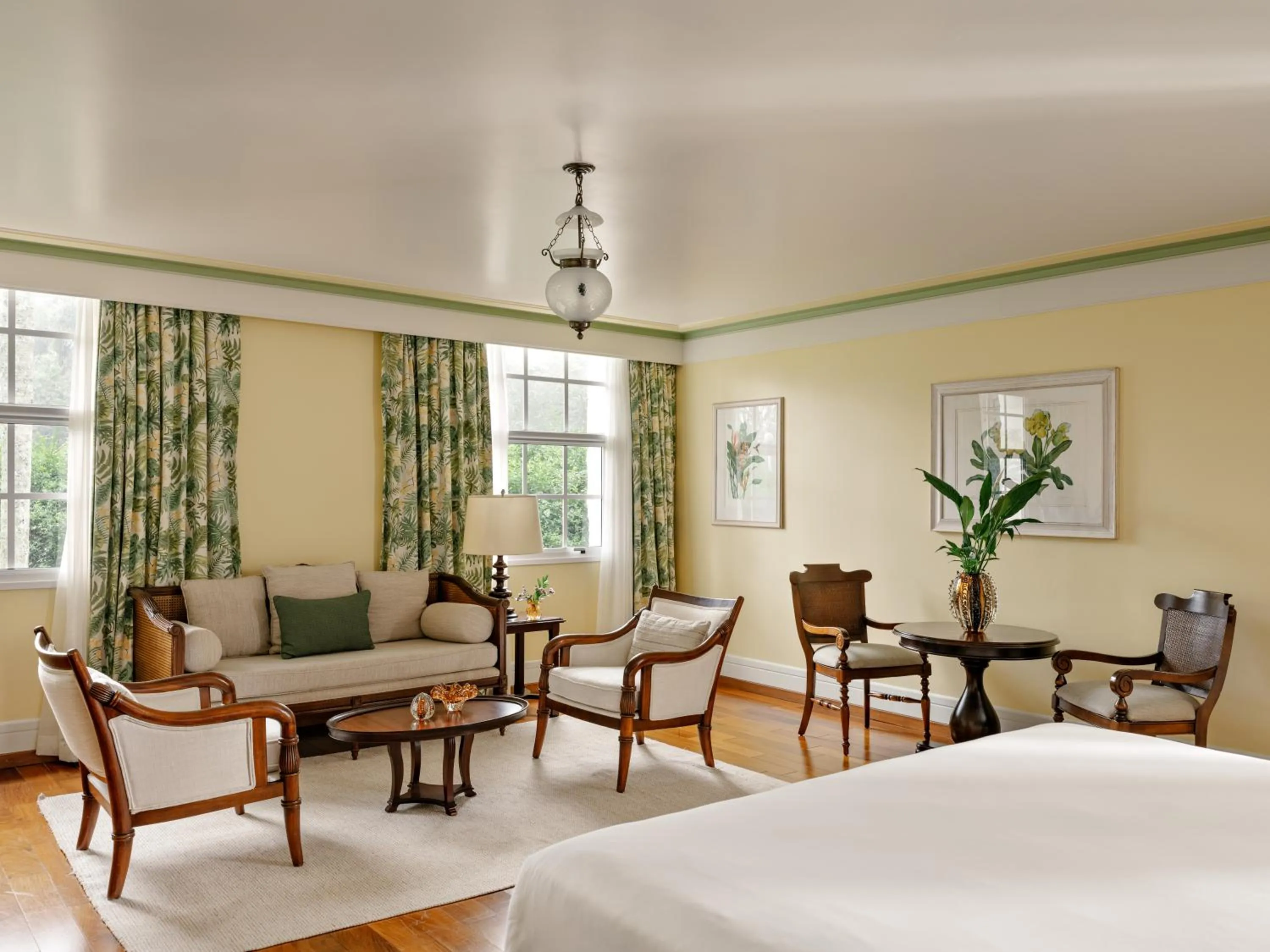 Seating area, Bed in Hotel das Cataratas, A Belmond Hotel, Iguassu Falls