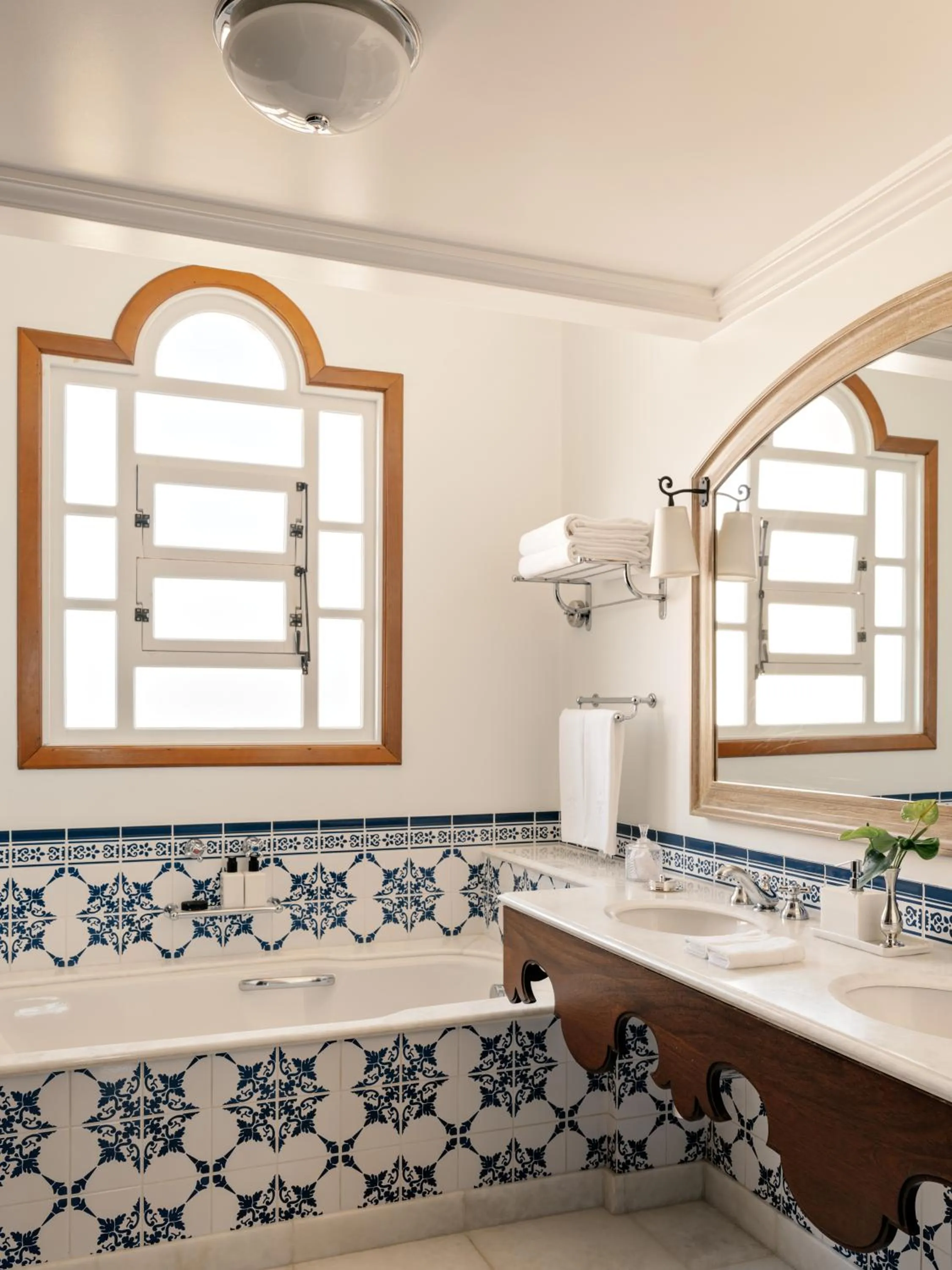 Bathroom in Hotel das Cataratas, A Belmond Hotel, Iguassu Falls