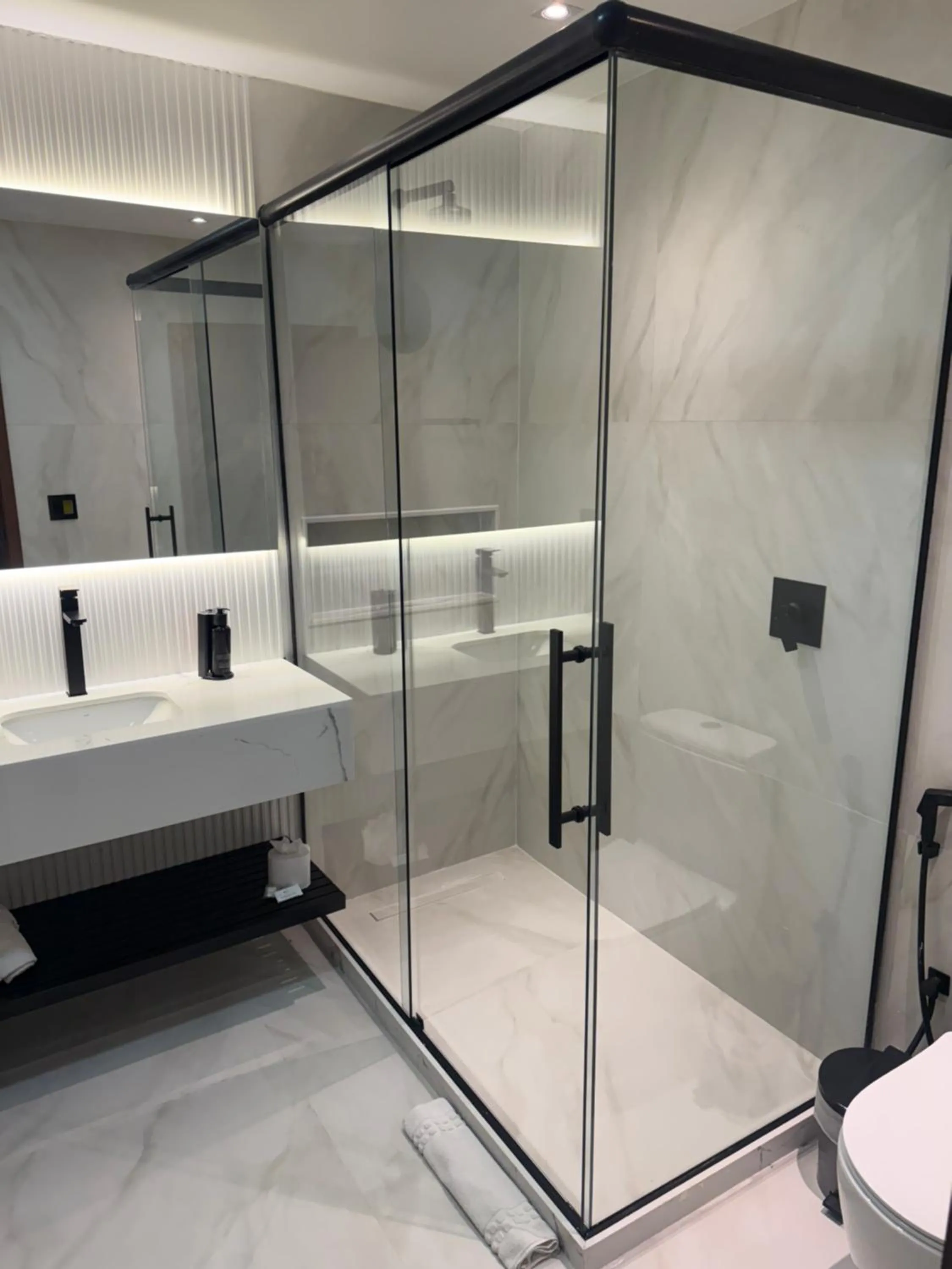 Bathroom in Américas Benidorm Hotel