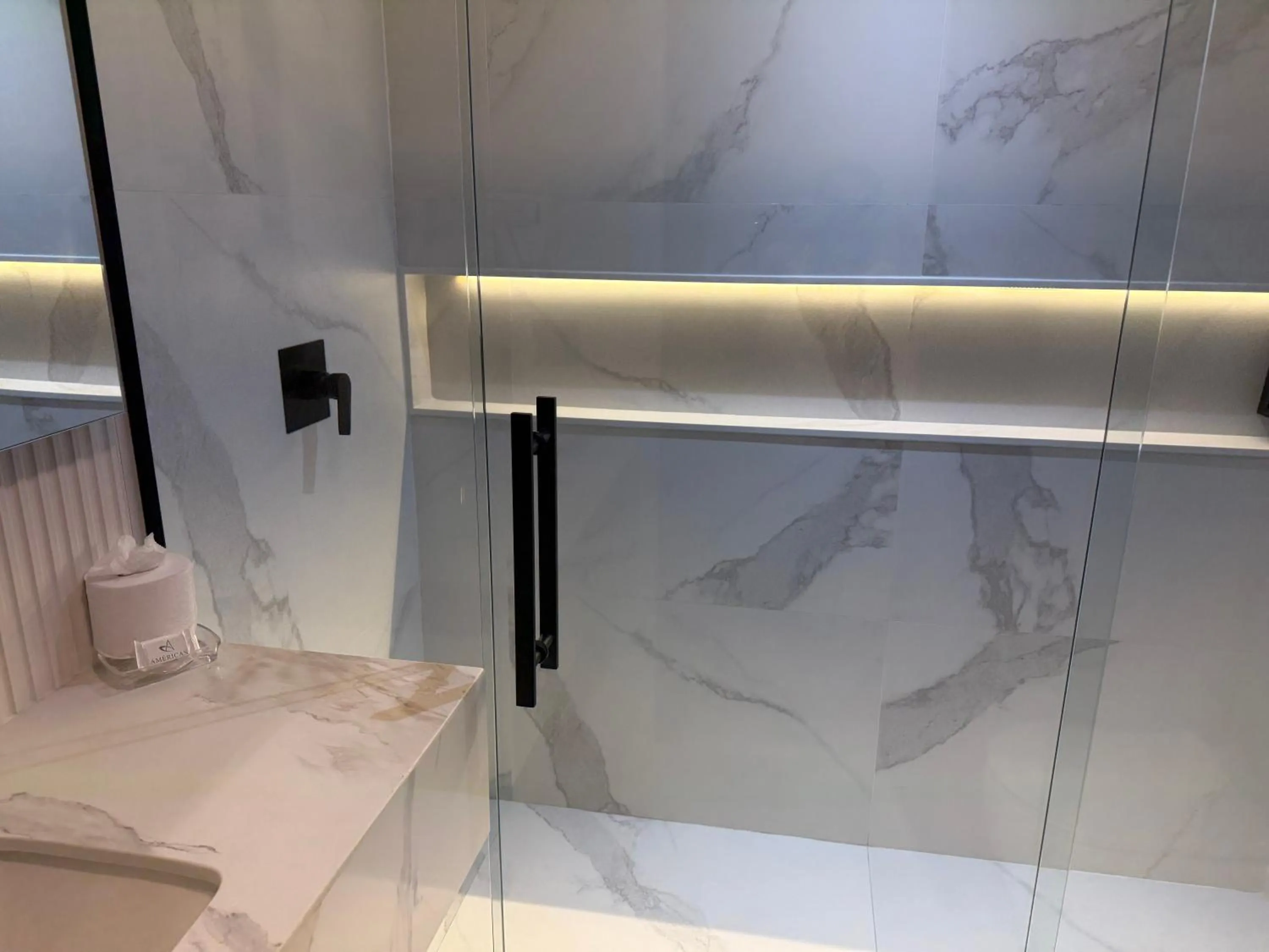 Bathroom in Américas Benidorm Hotel