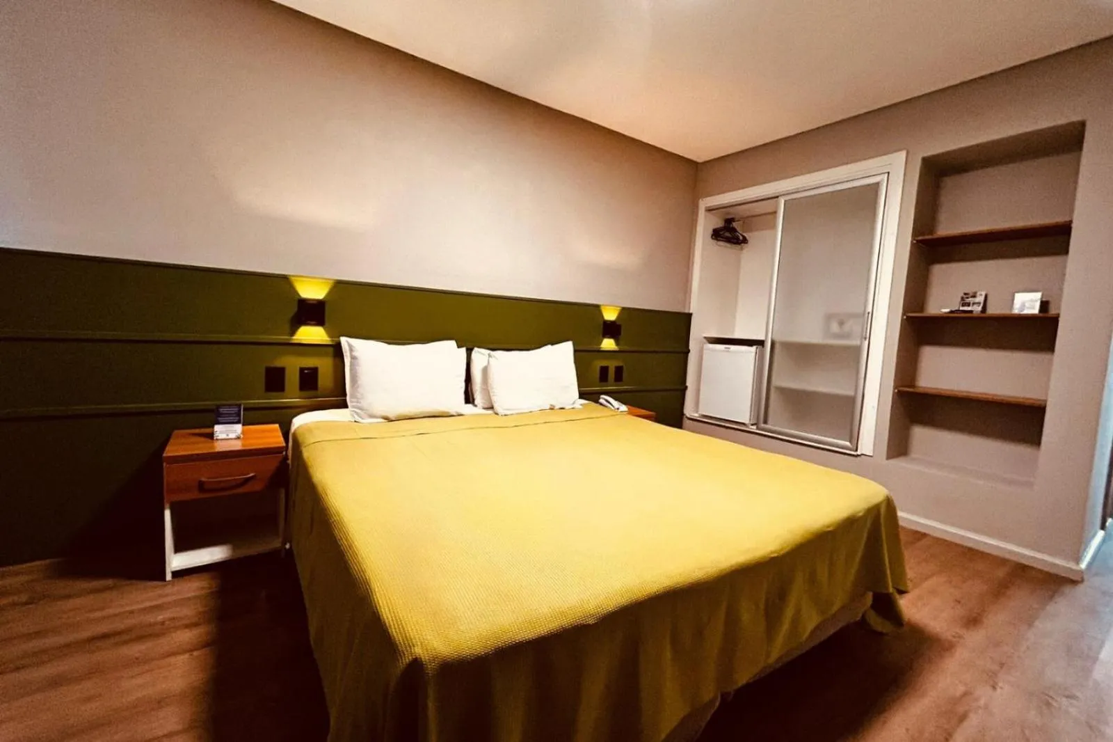 Bedroom, Bed in Grande Hotel da Barra