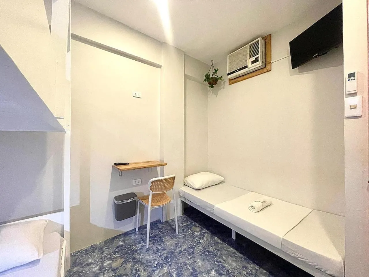 TV and multimedia in Chill Out Hostel