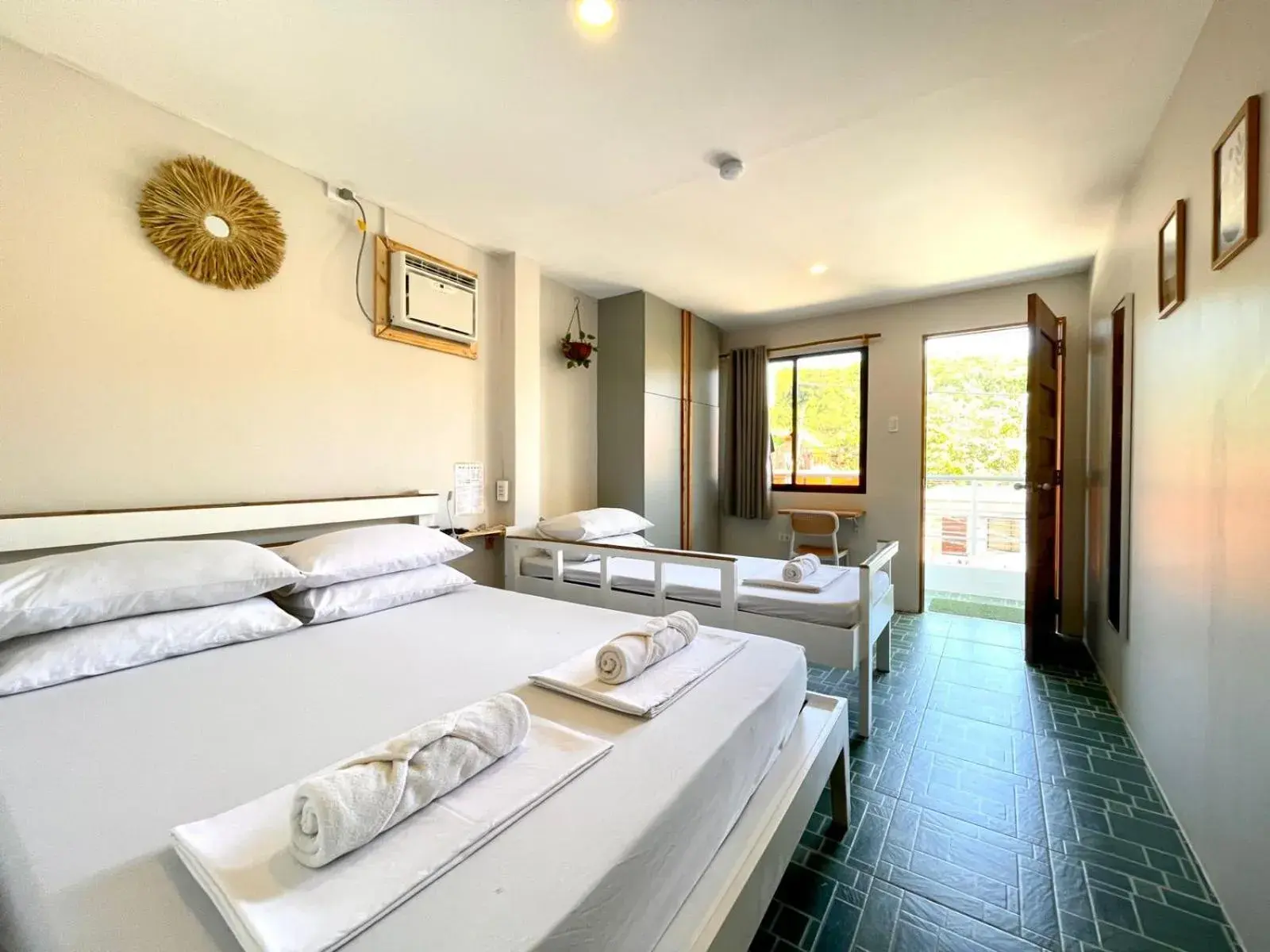 Deluxe Double Room in Chill Out Hostel Deluxe Double Room in Chill Out Hostel