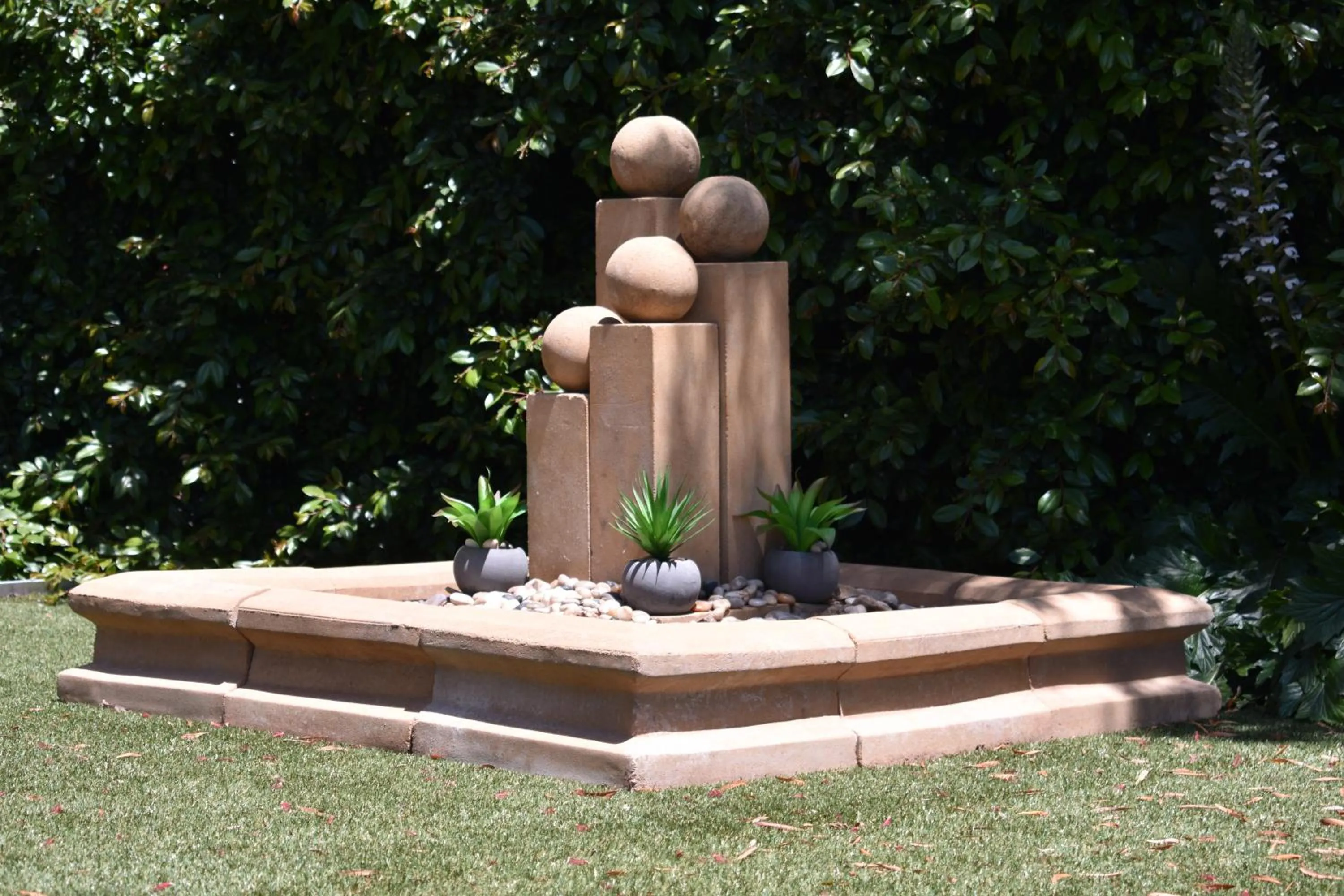 Town House Motor Inn